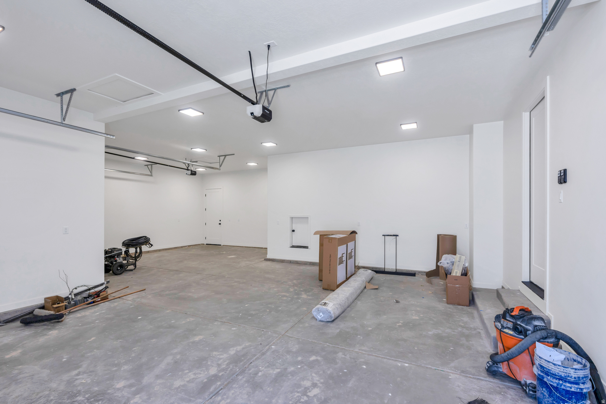 main property photo 63
