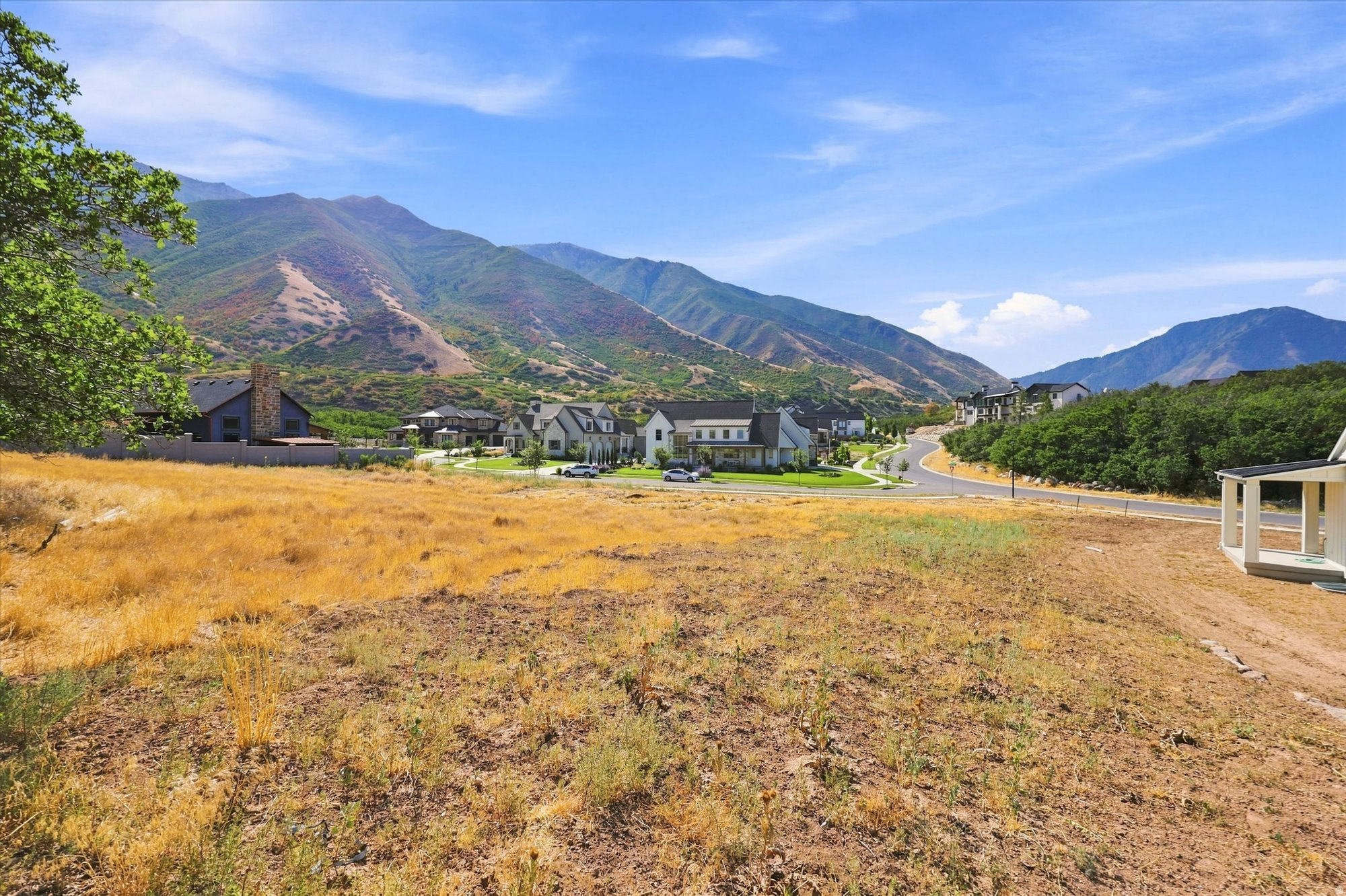 main property photo 19