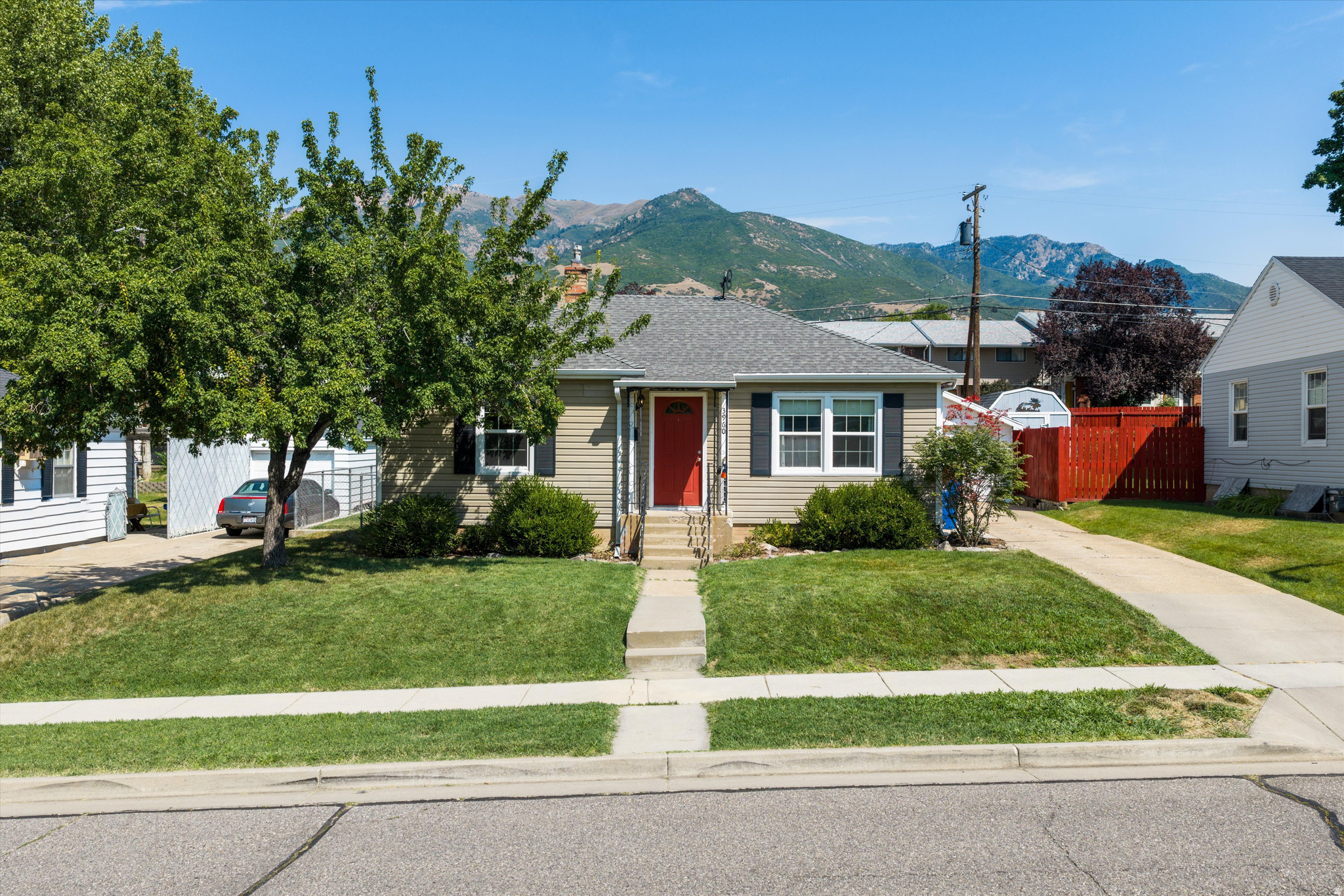 main property photo 38