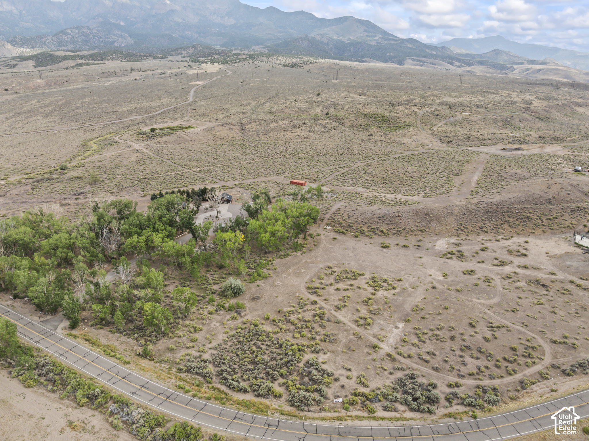 main property photo 12