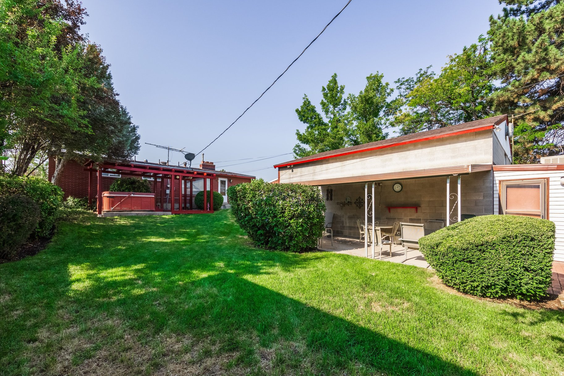 main property photo 43