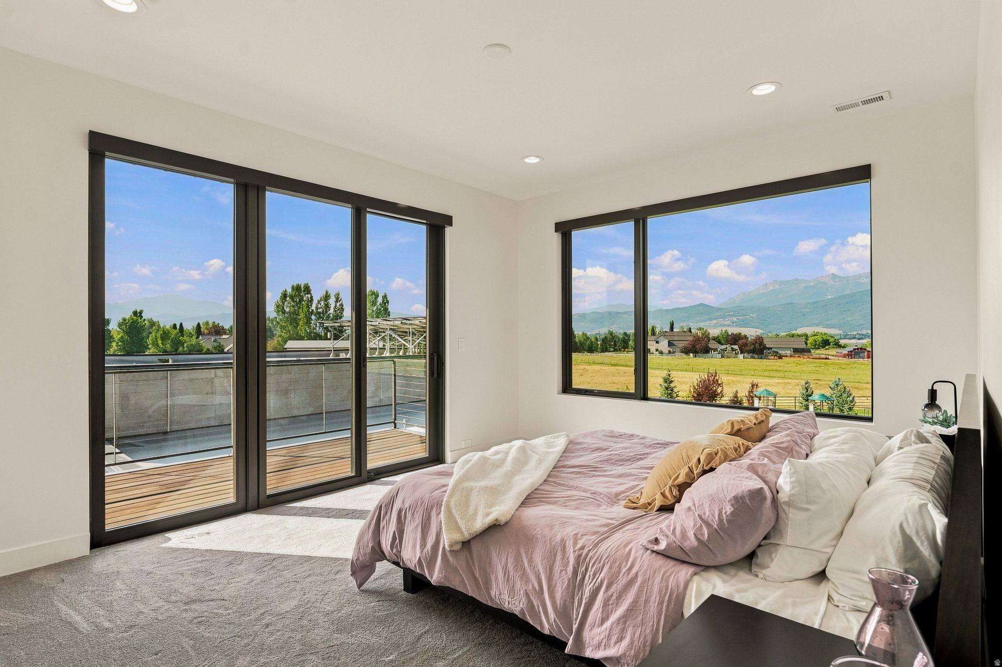 main property photo 81