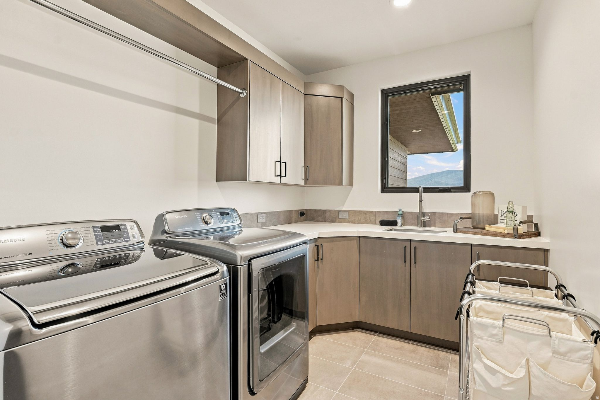 main property photo 88