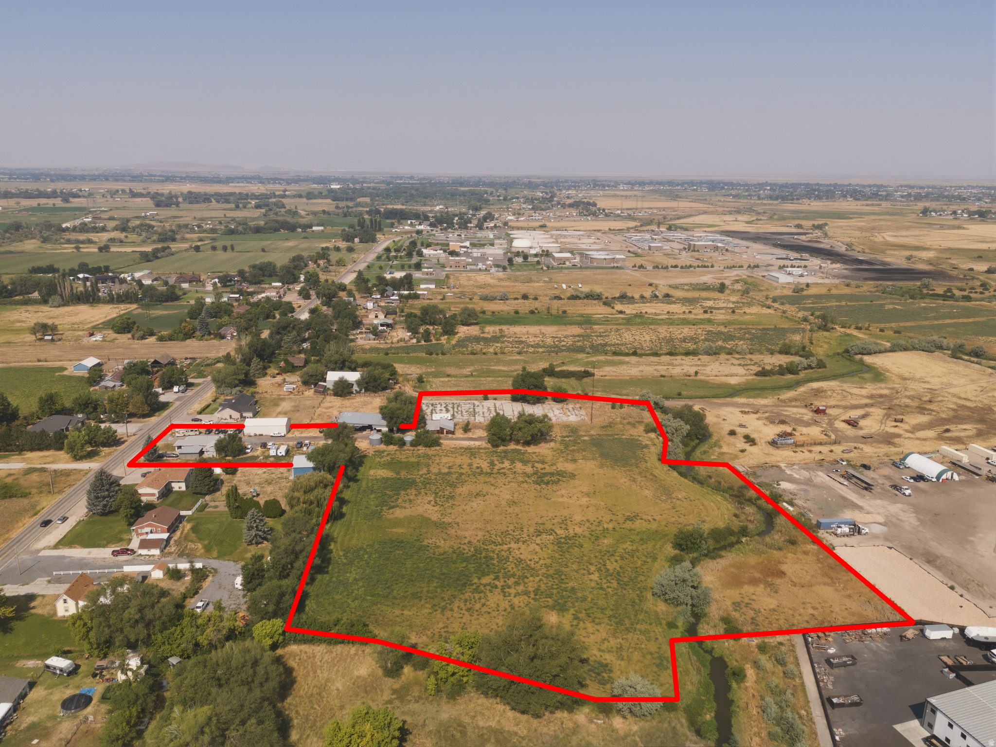 main property photo 7