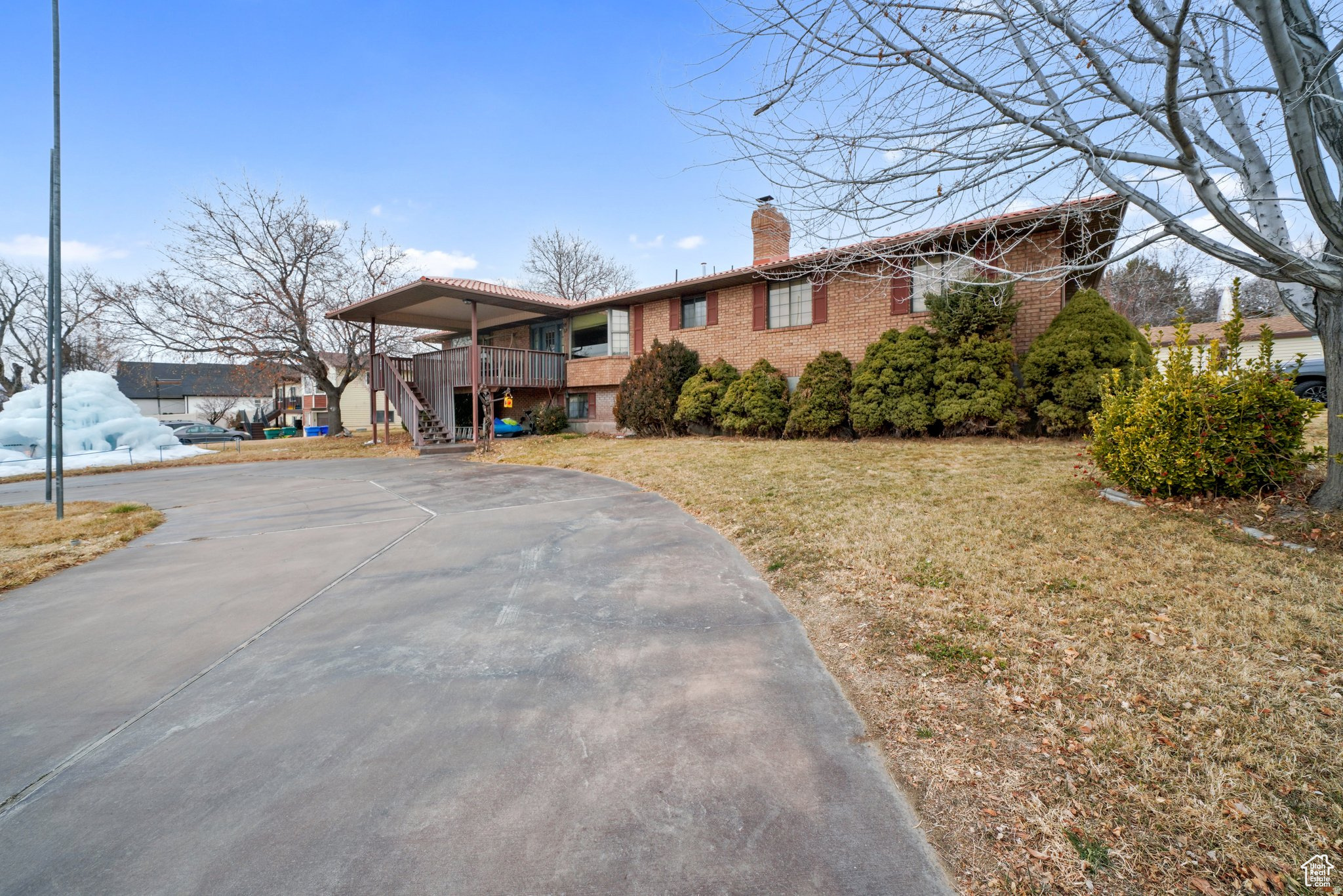 main property photo 21