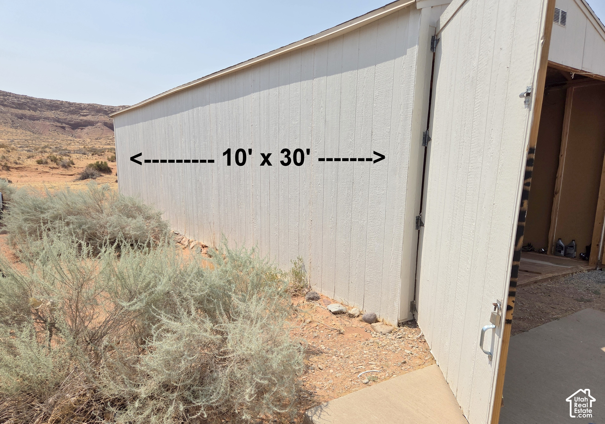 main property photo 28