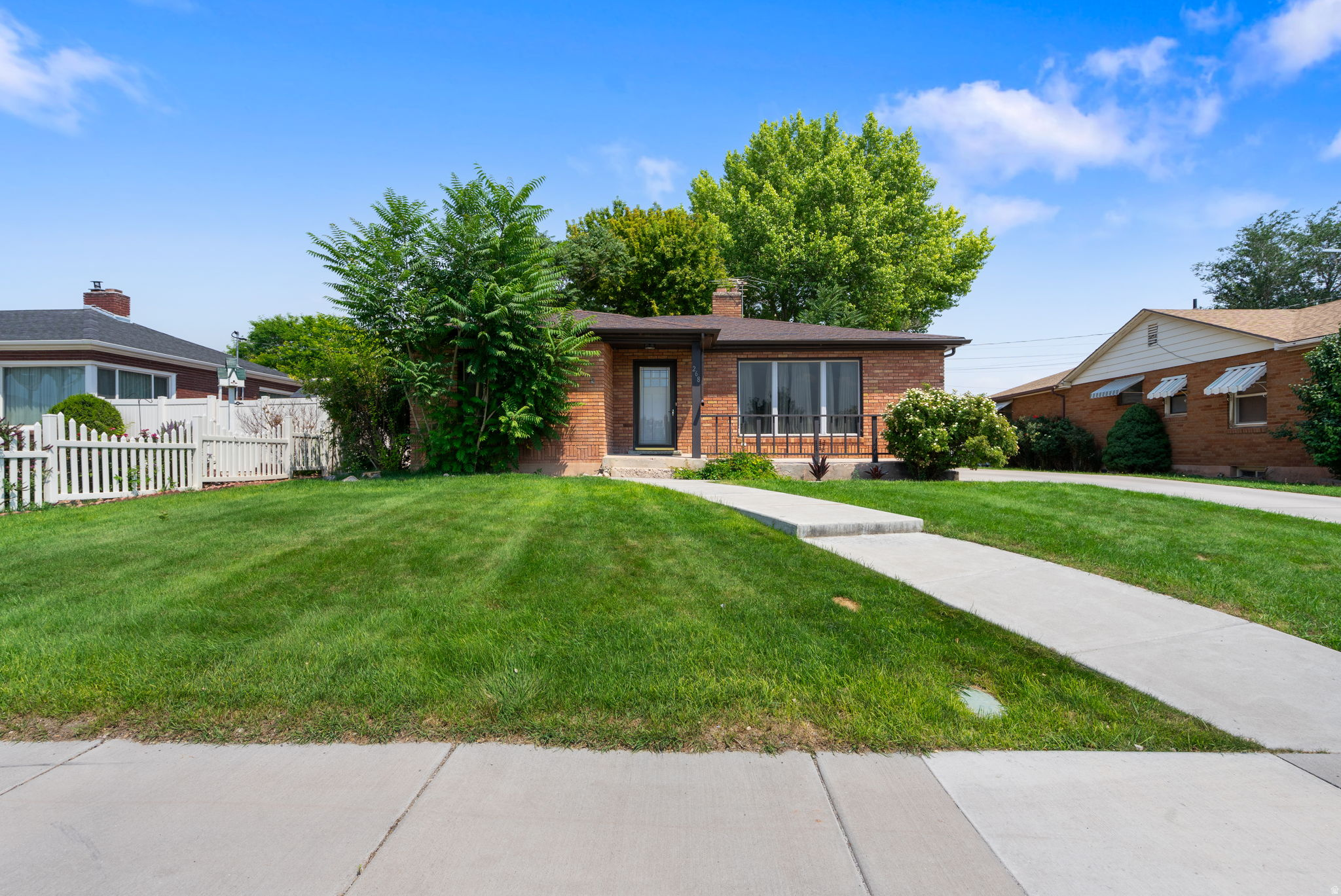 main property photo 2
