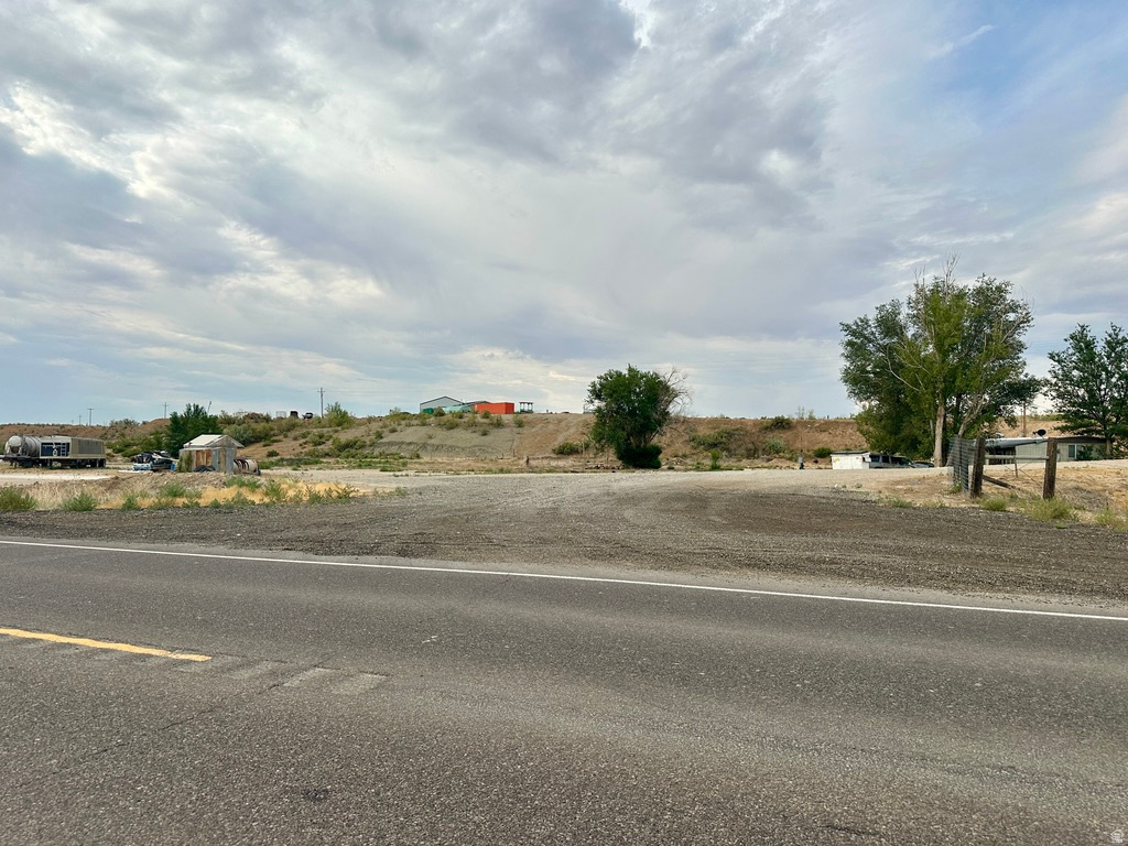 main property photo 16