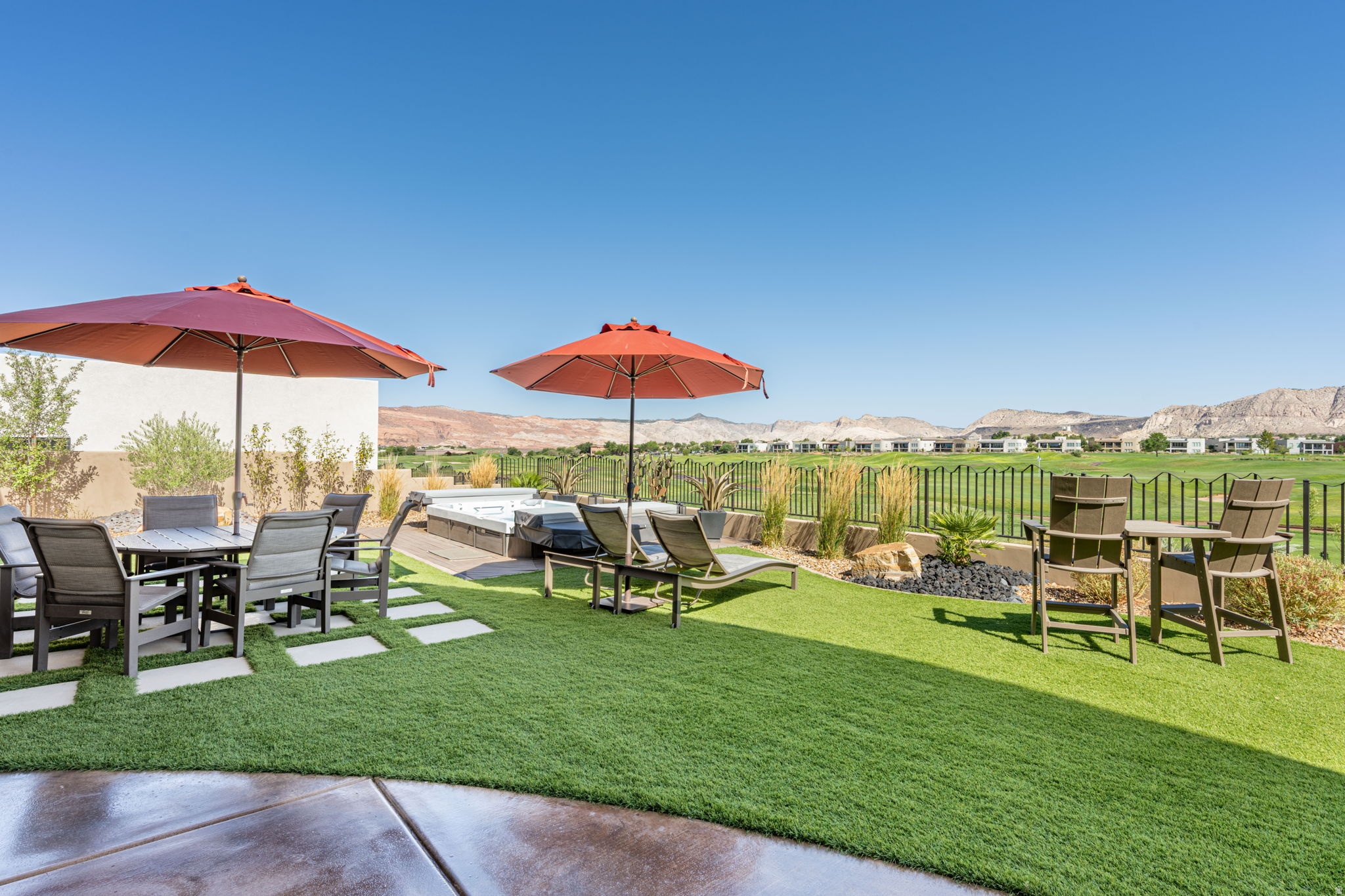 main property photo 45