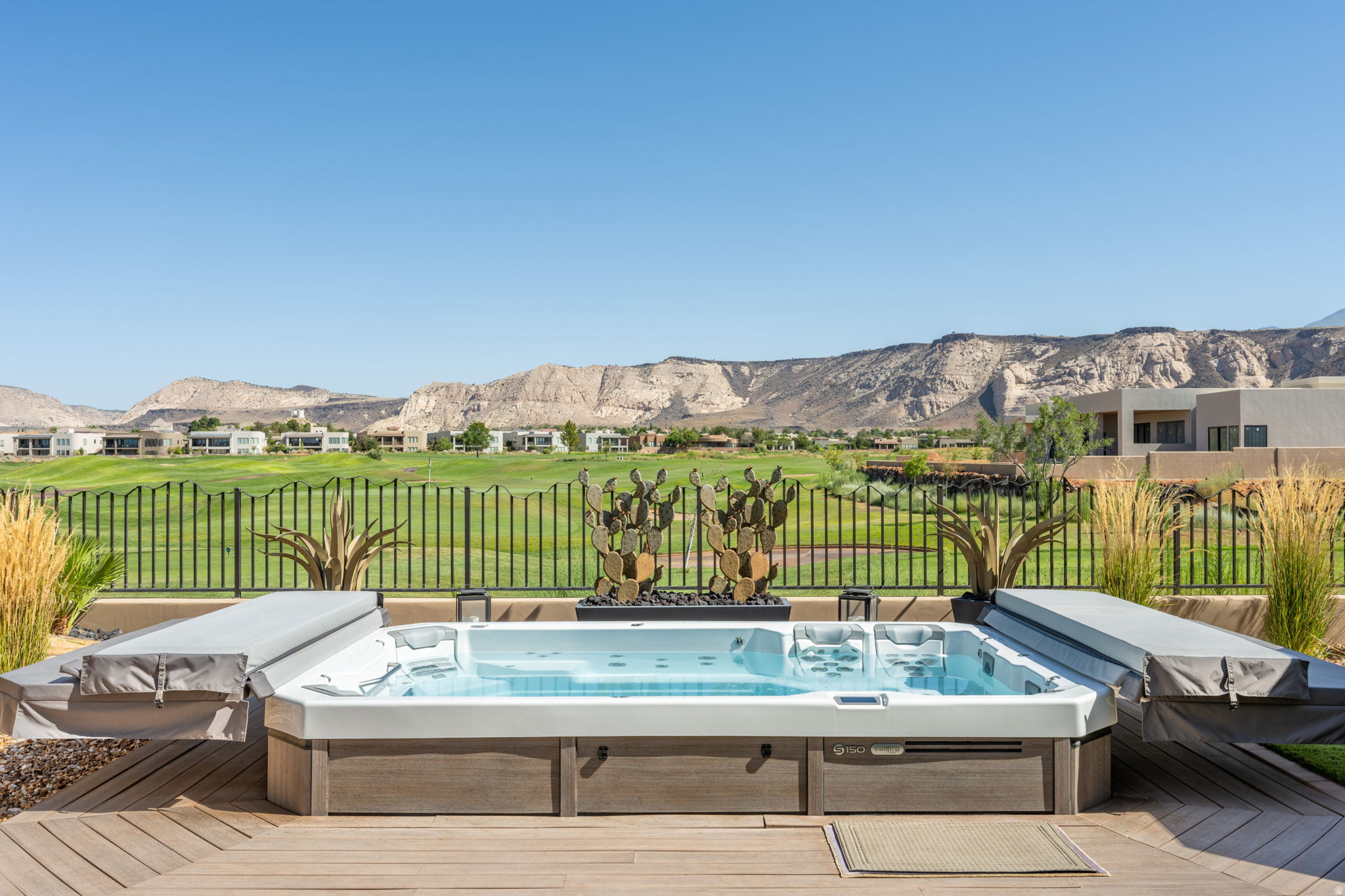 main property photo 50