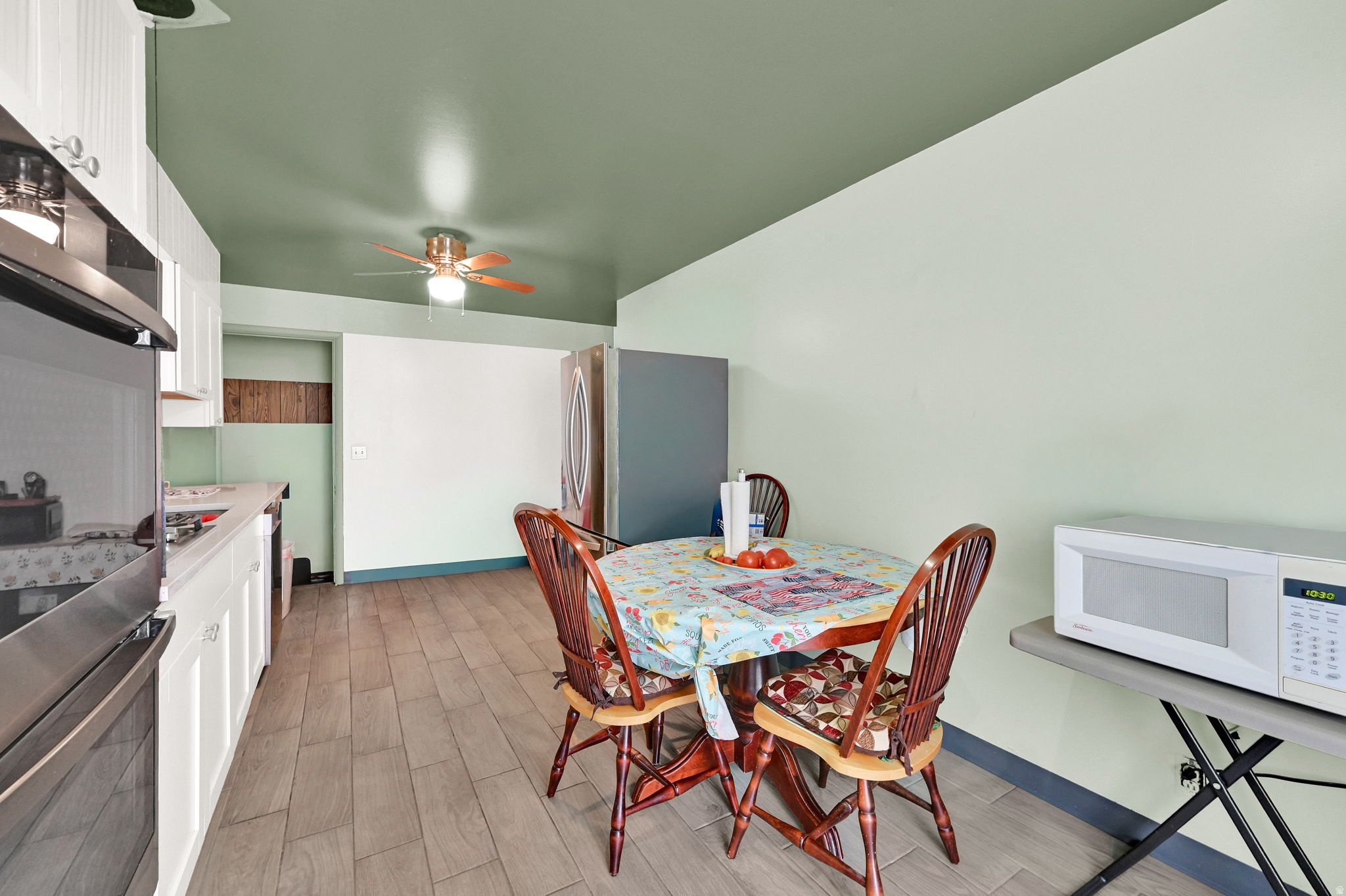 main property photo 17