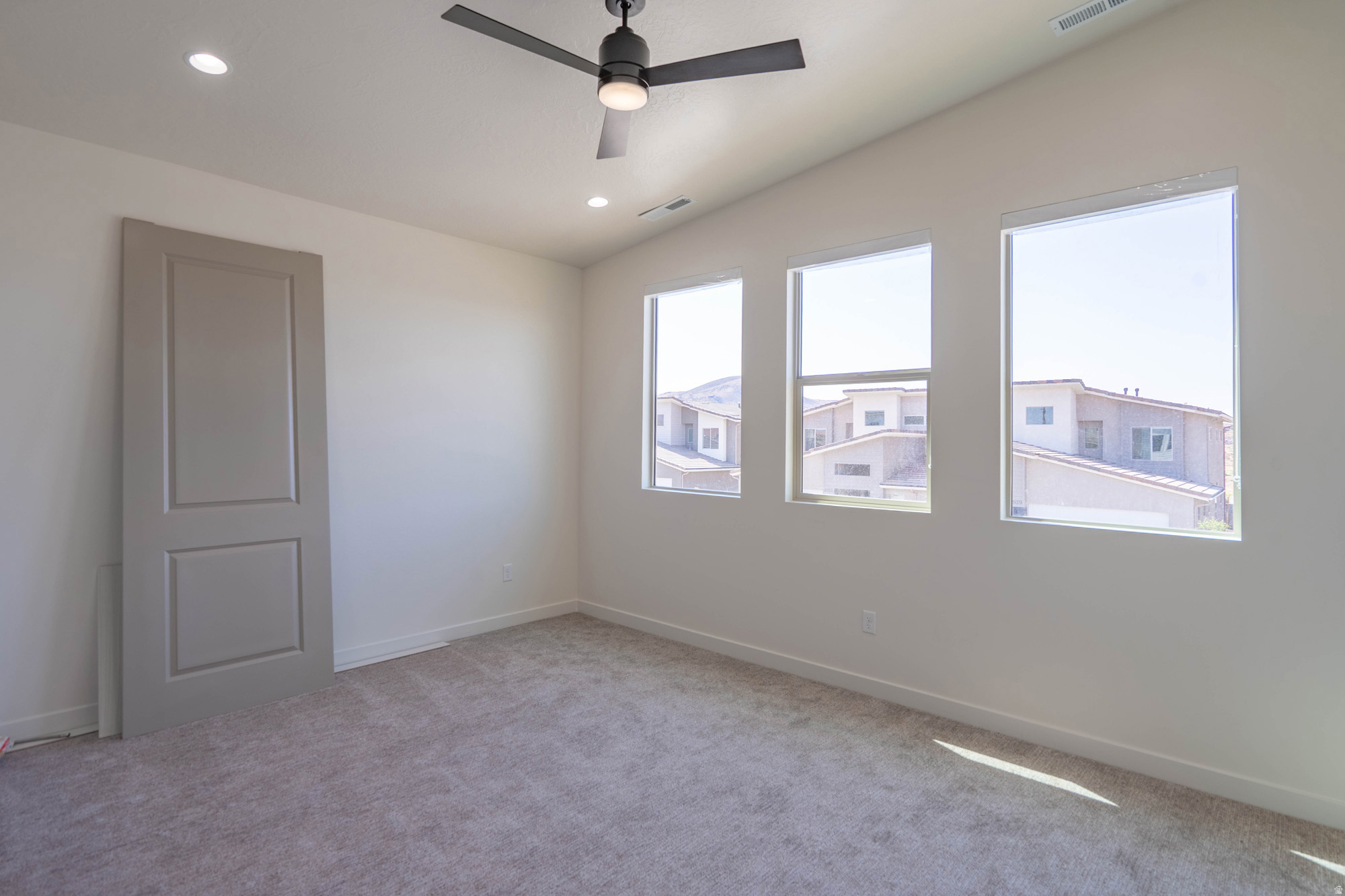 main property photo 67