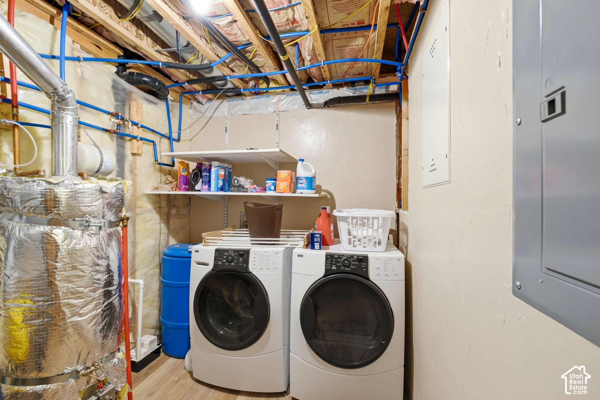 main property photo 37