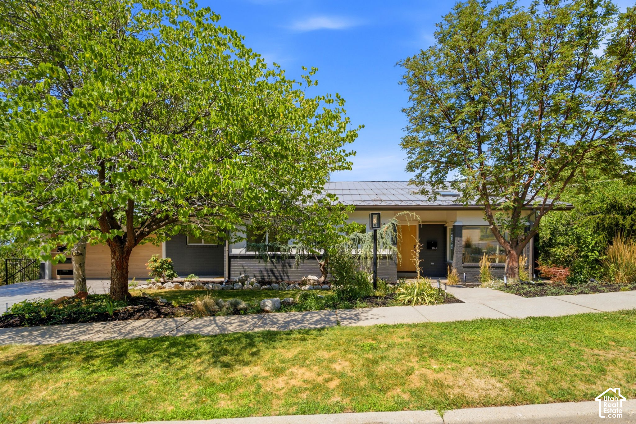 main property photo 51