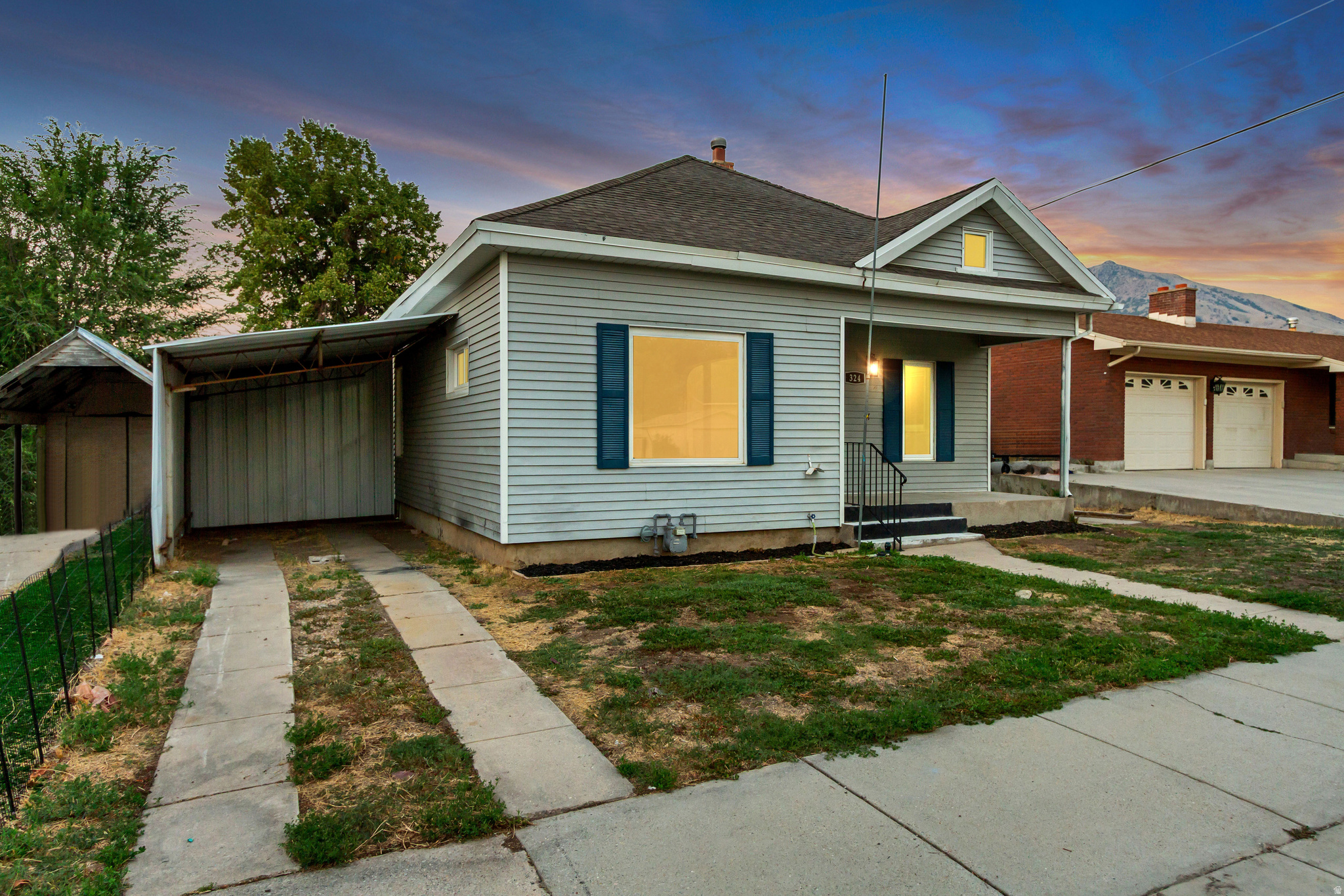 main property photo 32