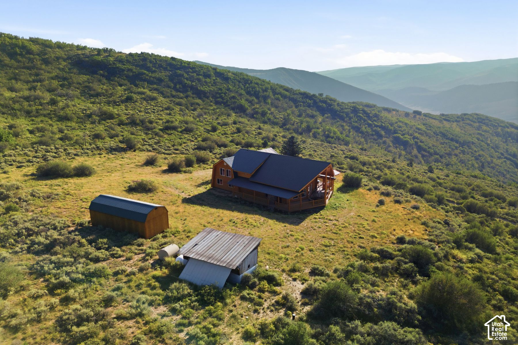 main property photo 37