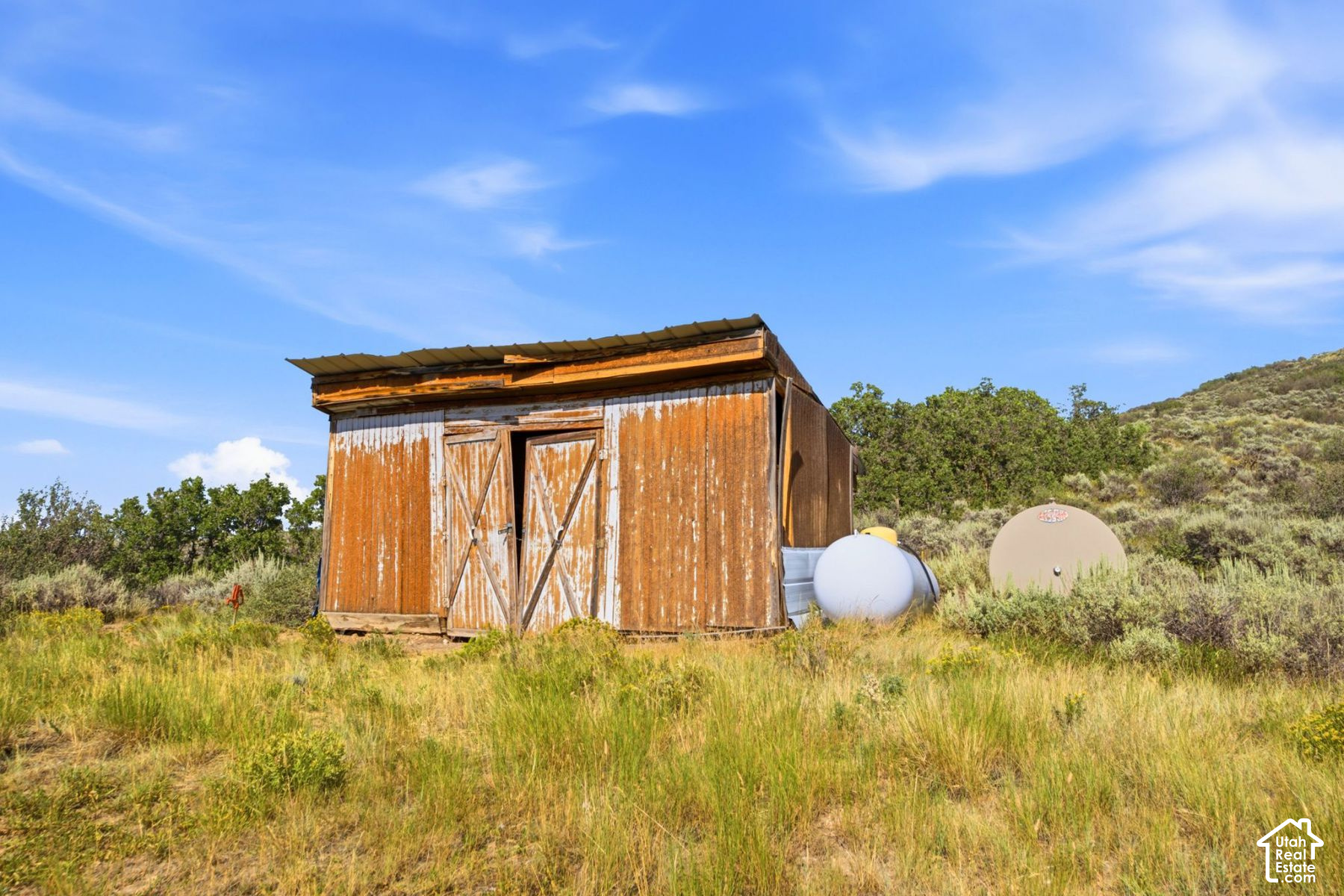 main property photo 54