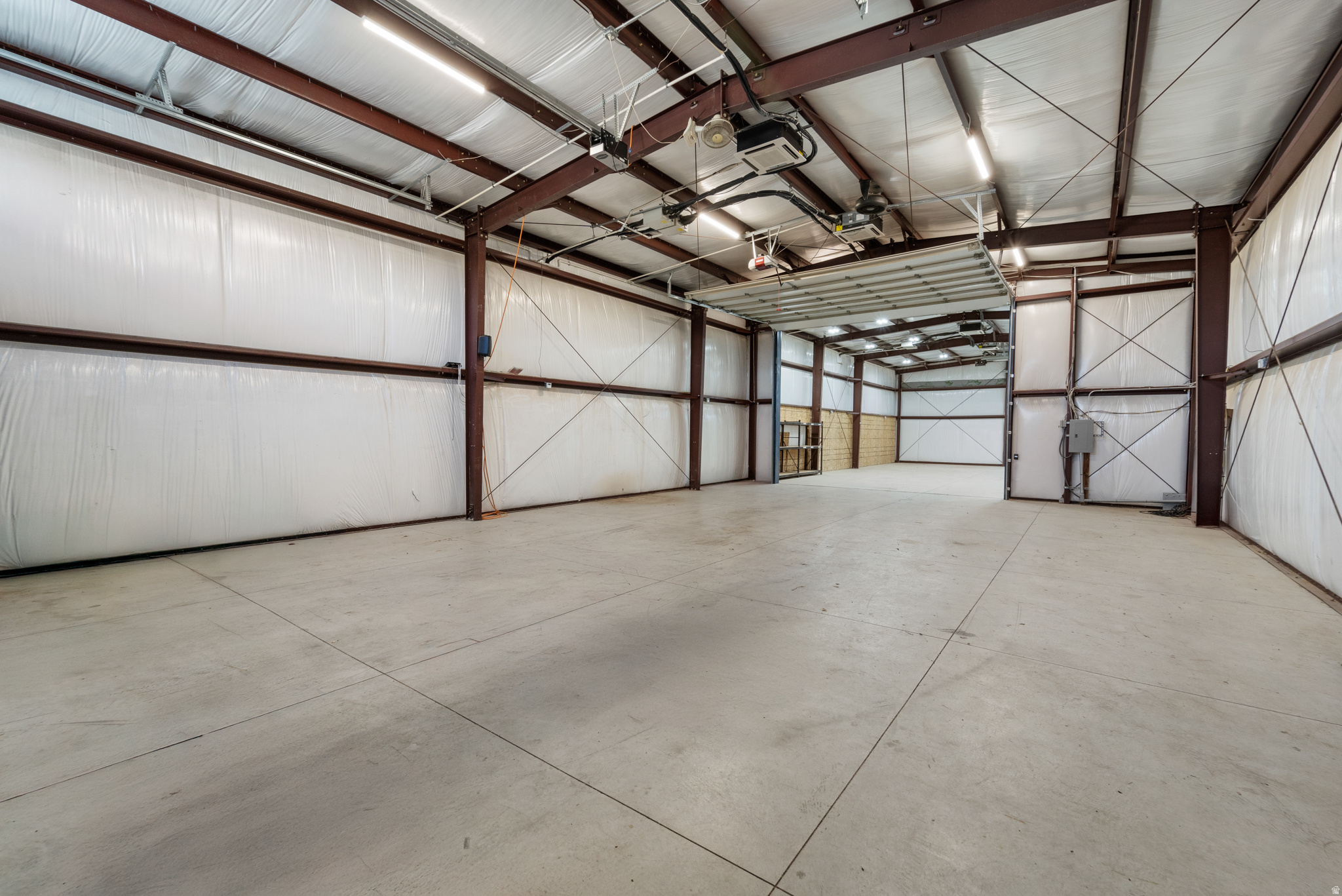 main property photo 66