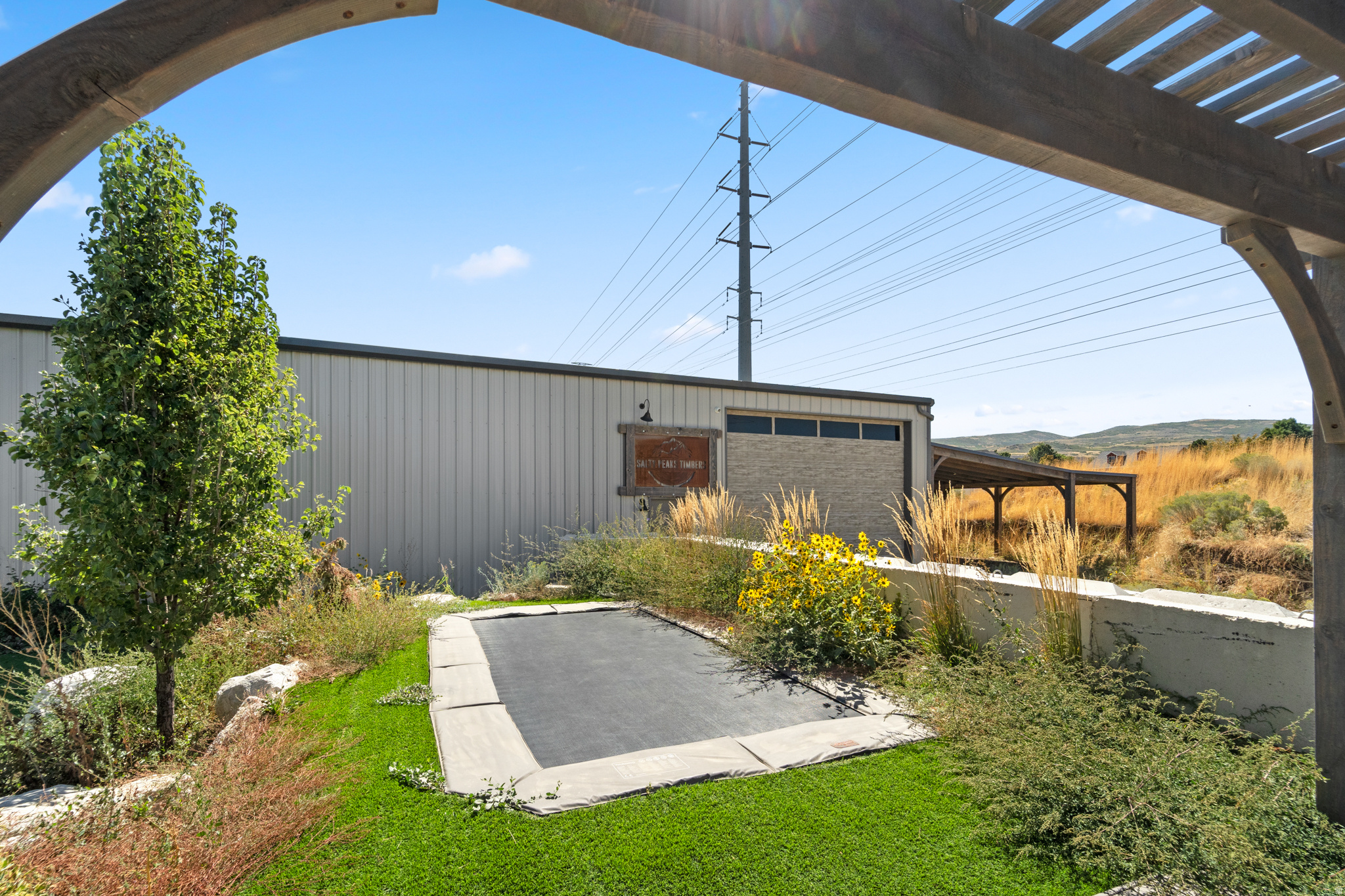 main property photo 74