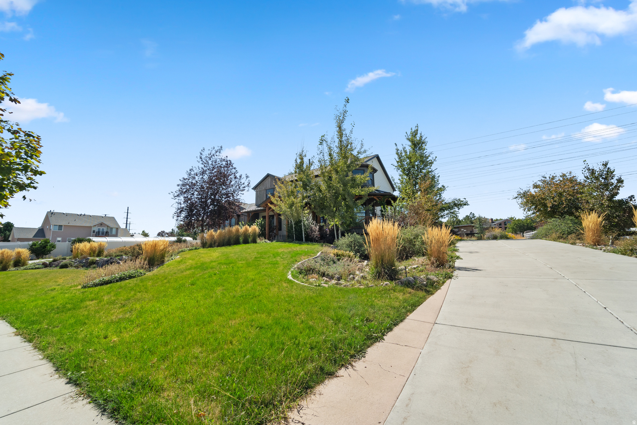 main property photo 94