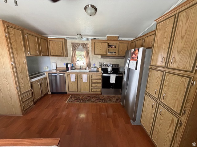main property photo 8