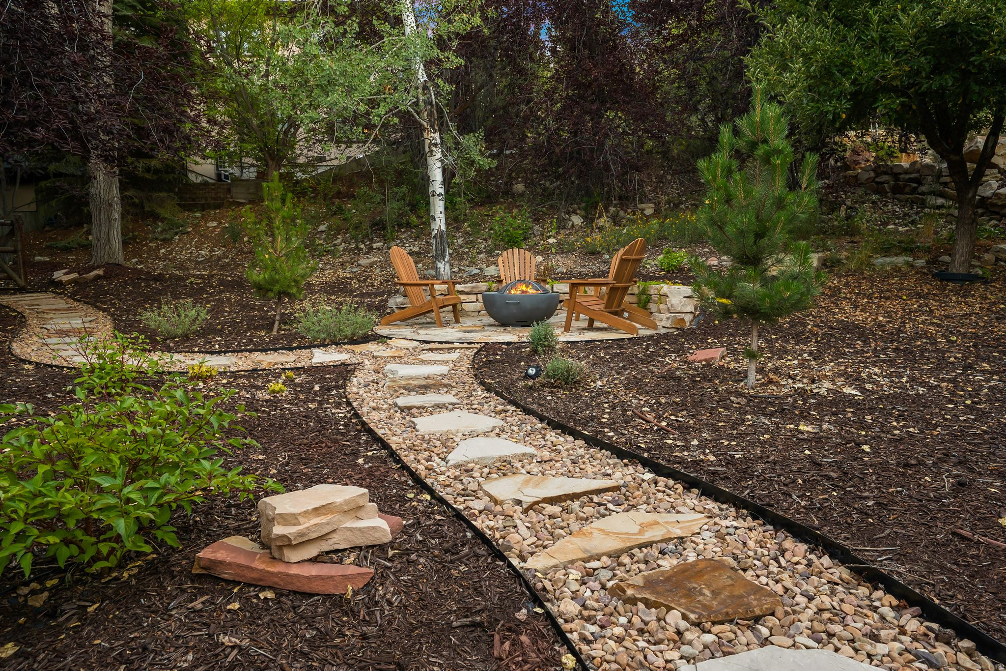 main property photo 78