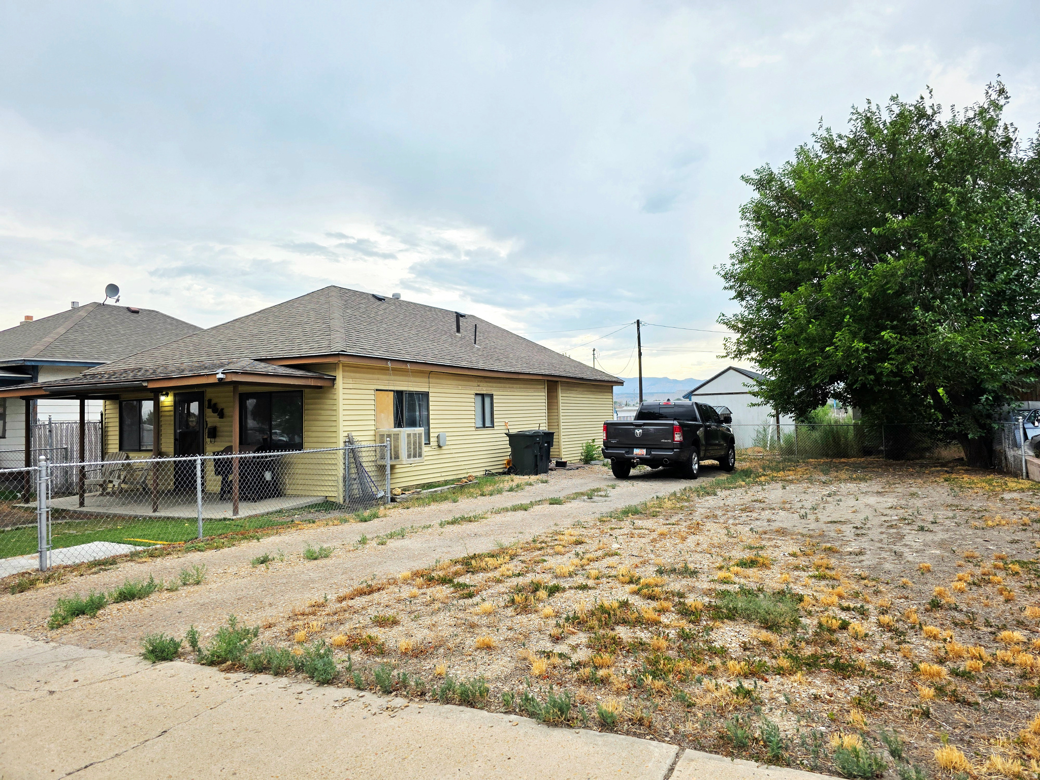 main property photo 17