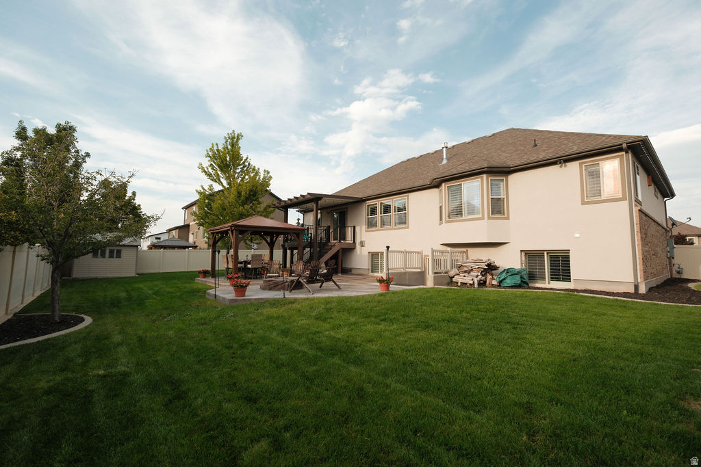 main property photo 8