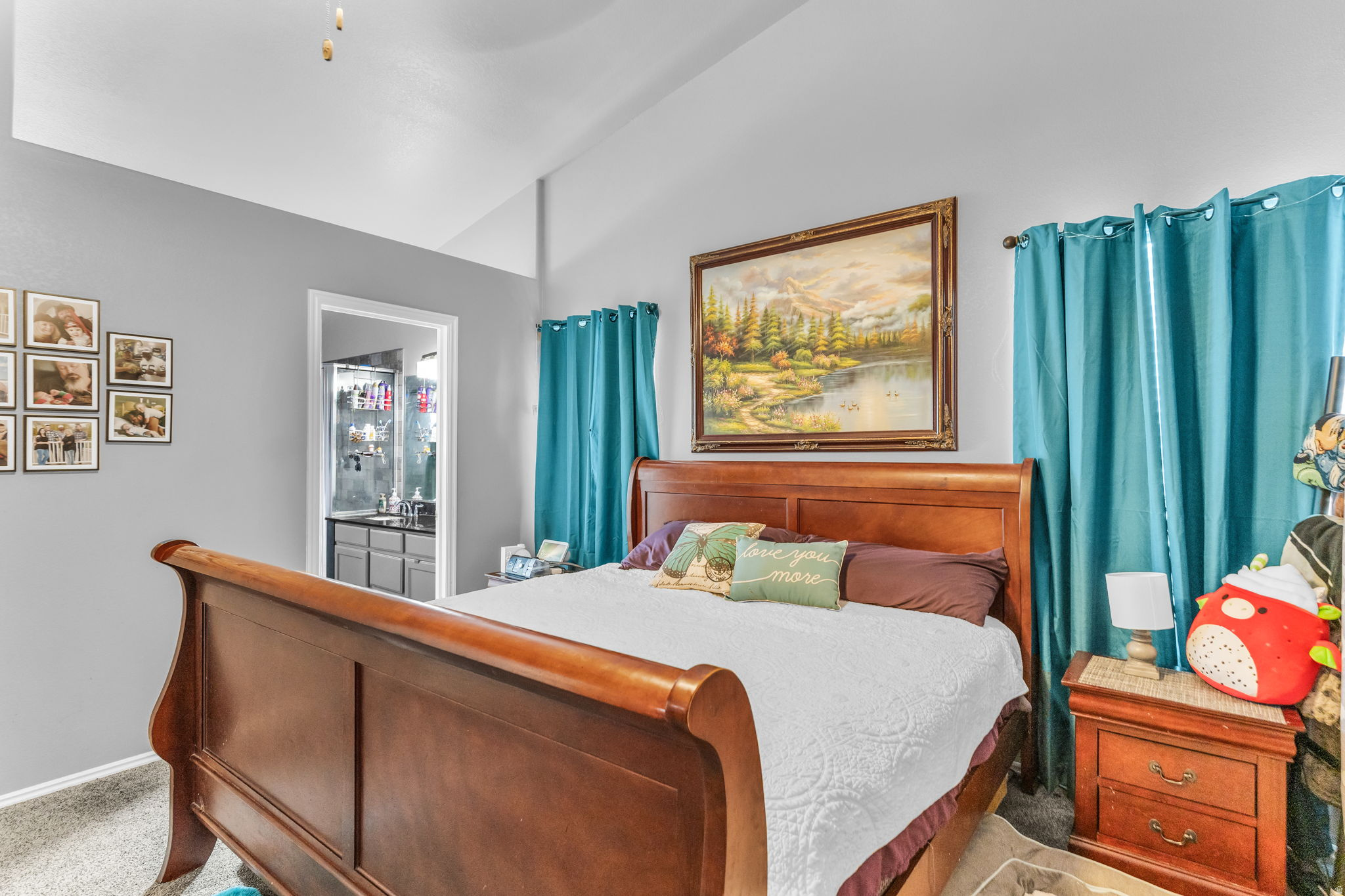 main property photo 16