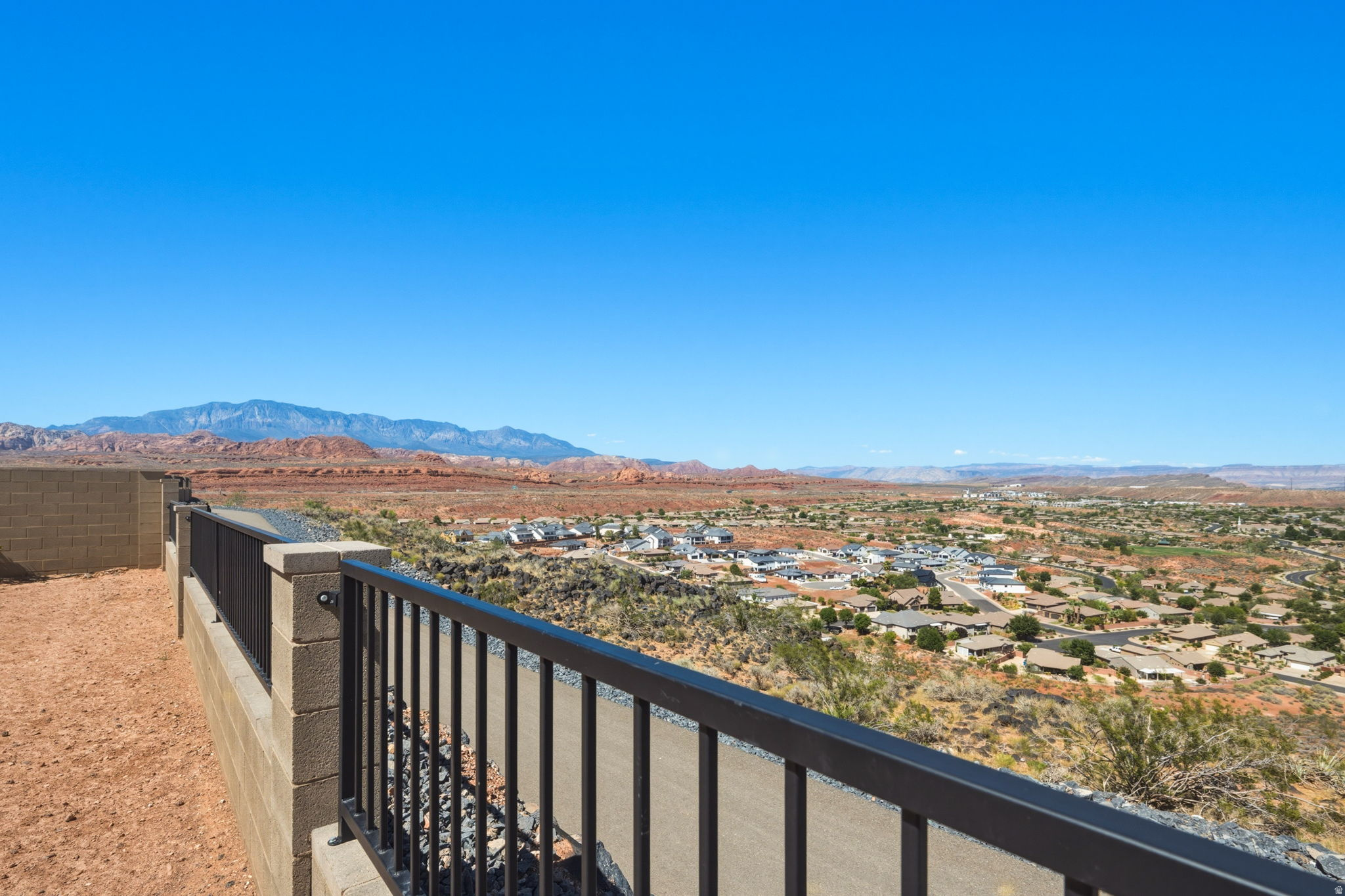 main property photo 42