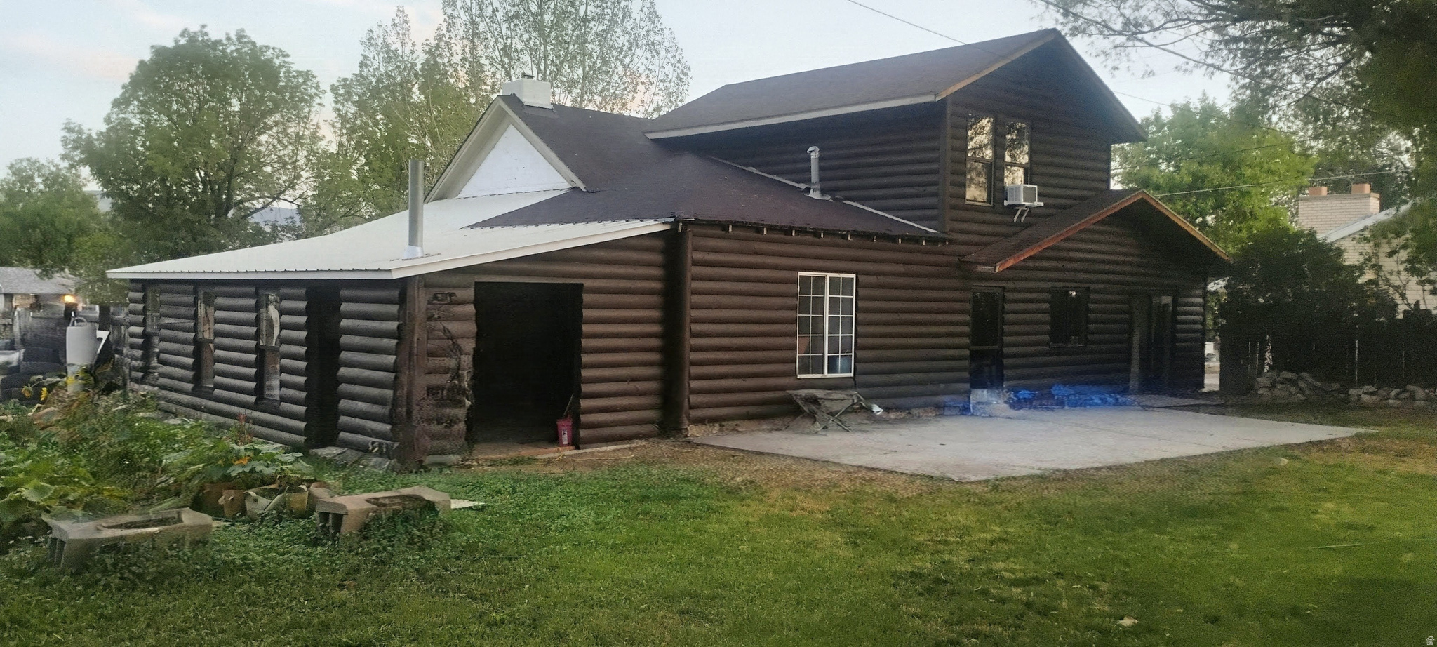 main property photo 4