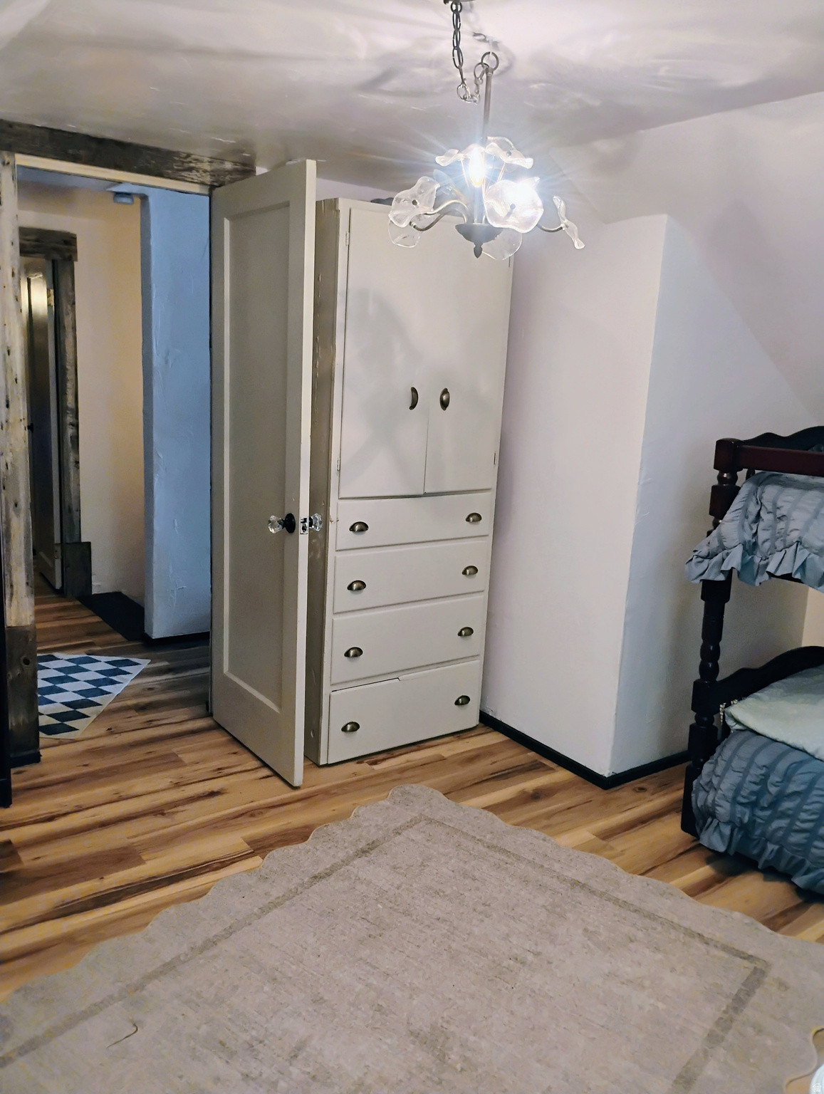main property photo 40