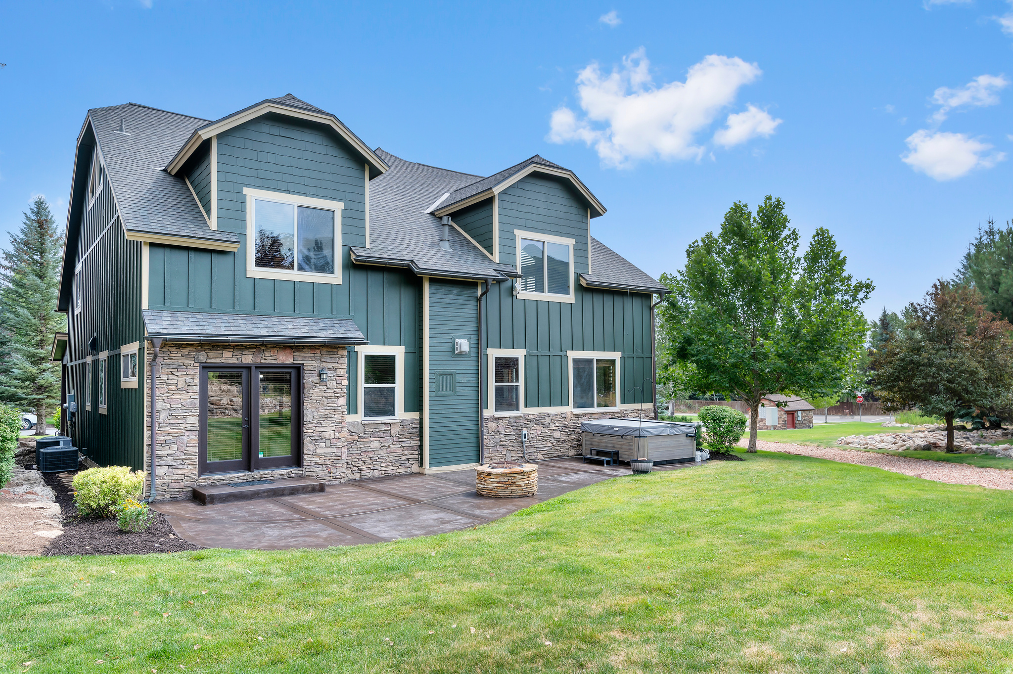 main property photo 41