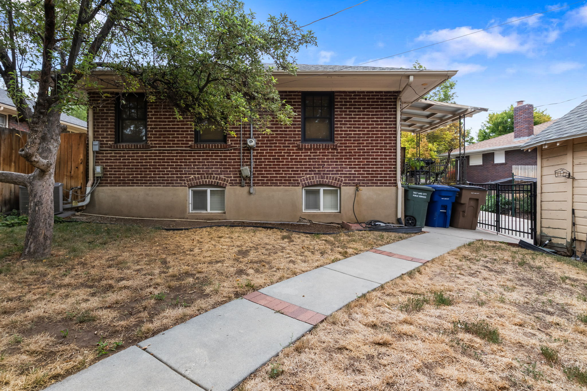 main property photo 26