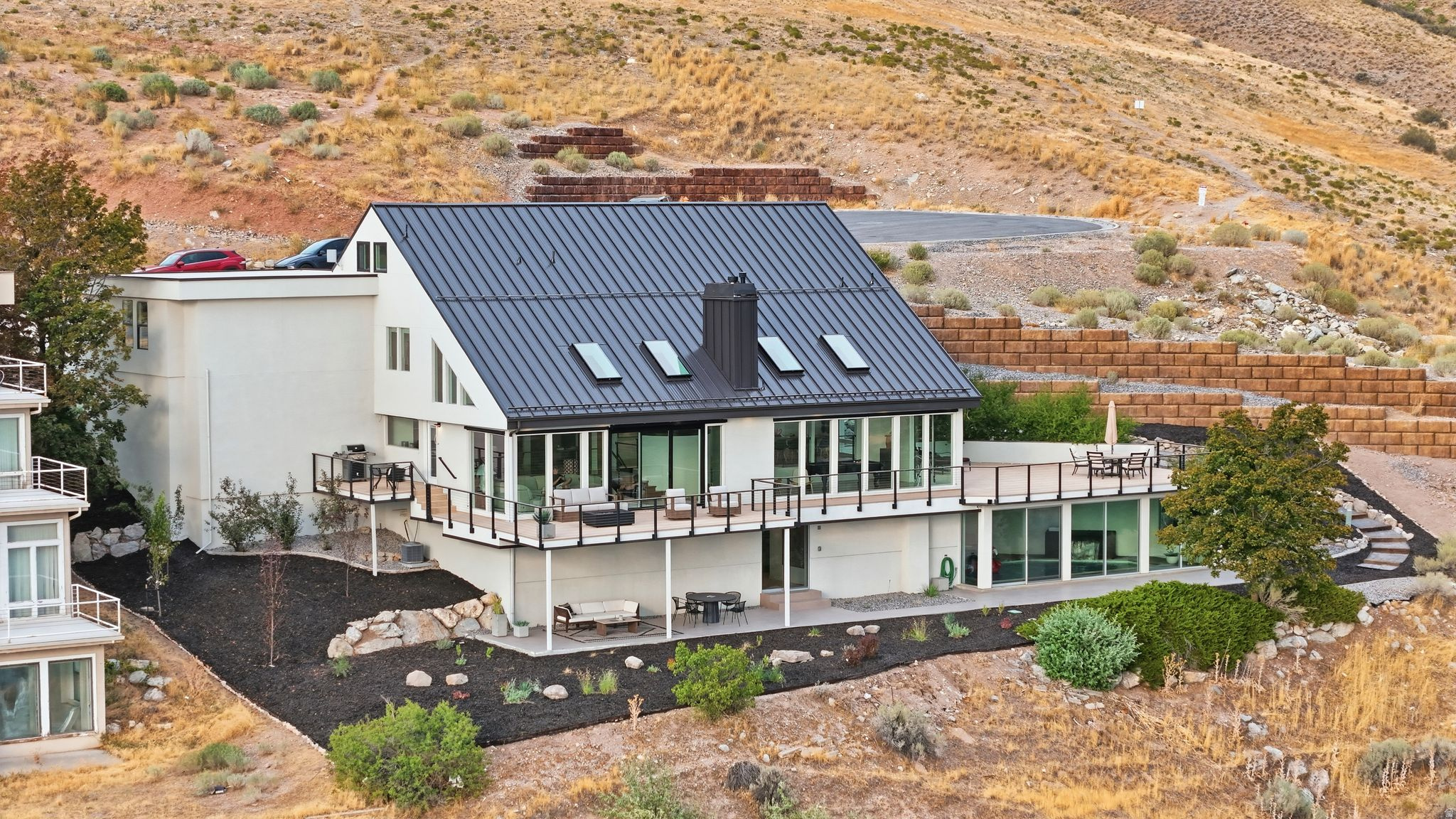 main property photo 85