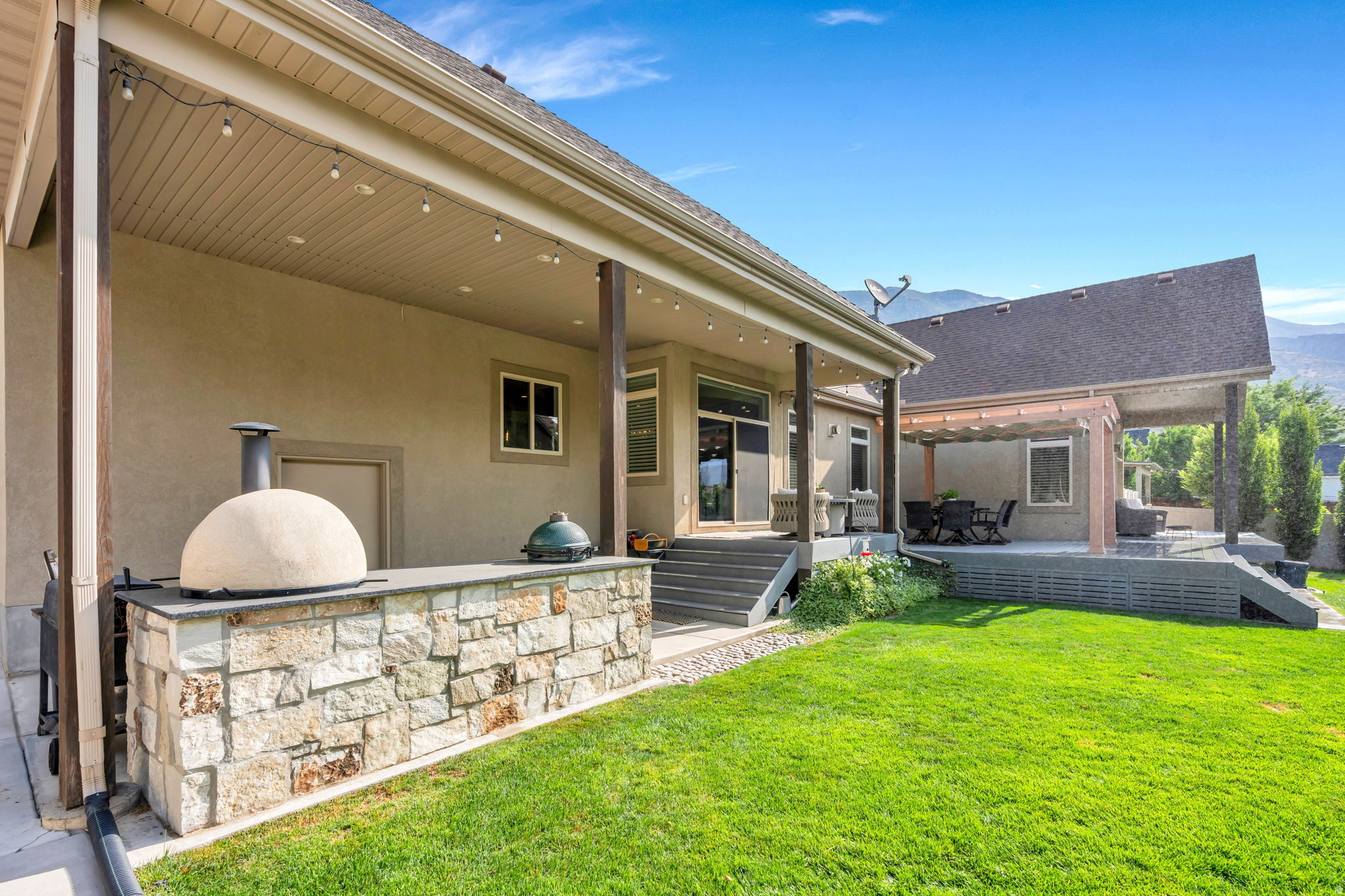 main property photo 81