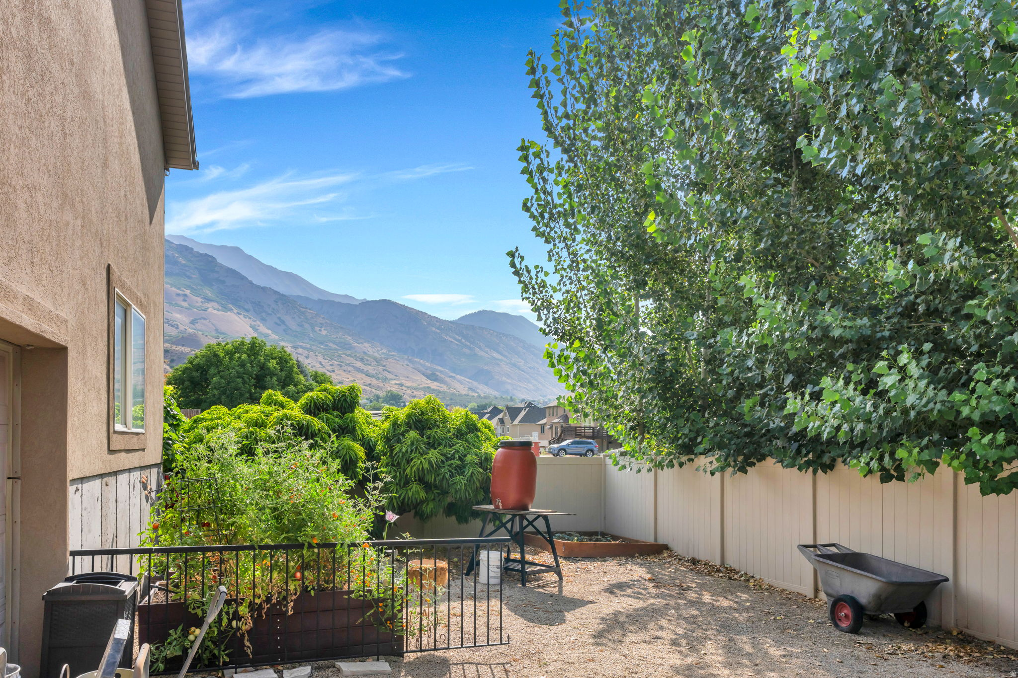 main property photo 91
