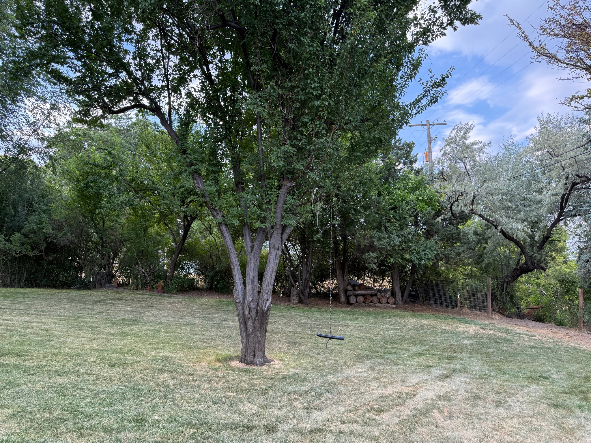 main property photo 18