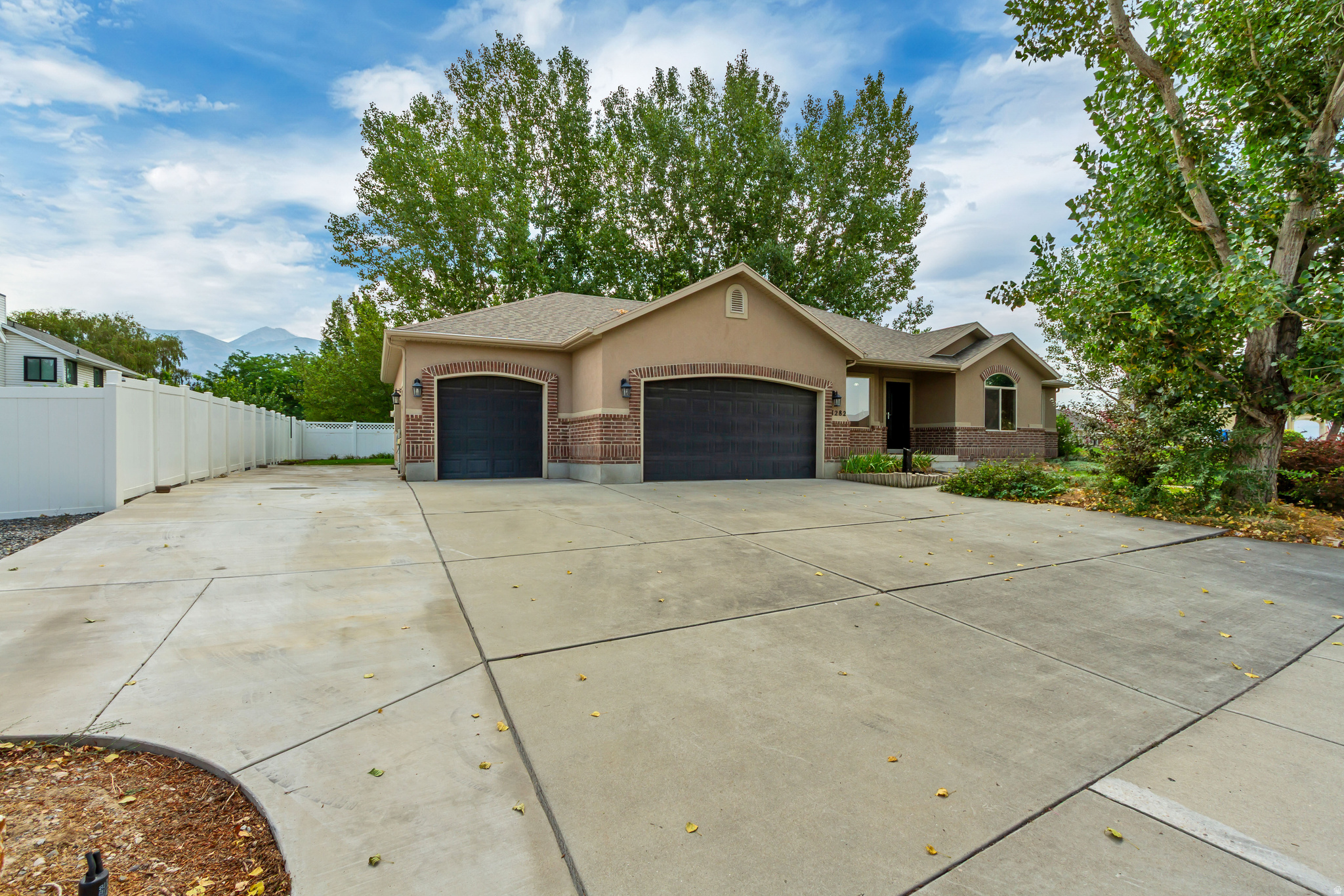 main property photo 57