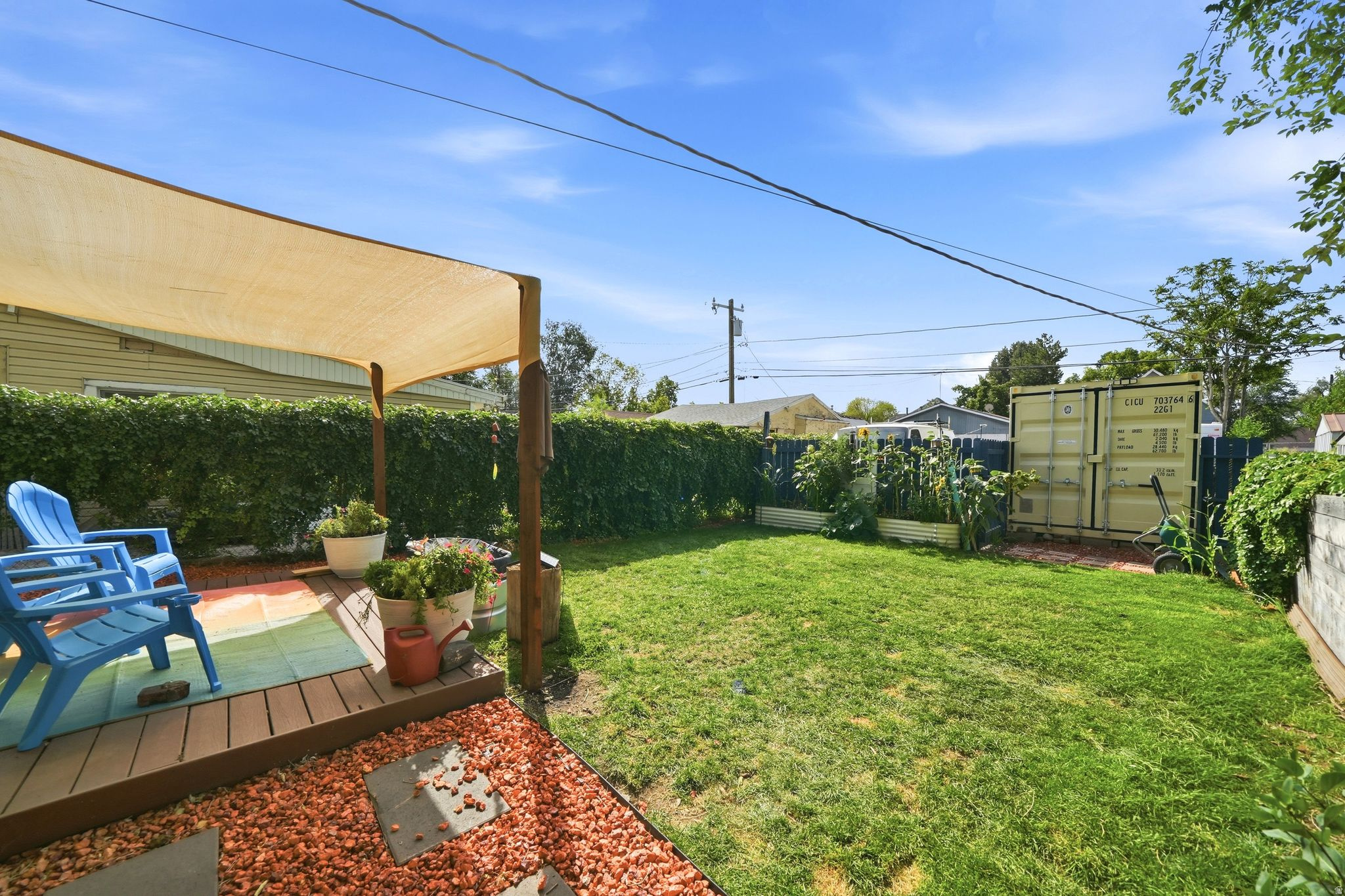 main property photo 18