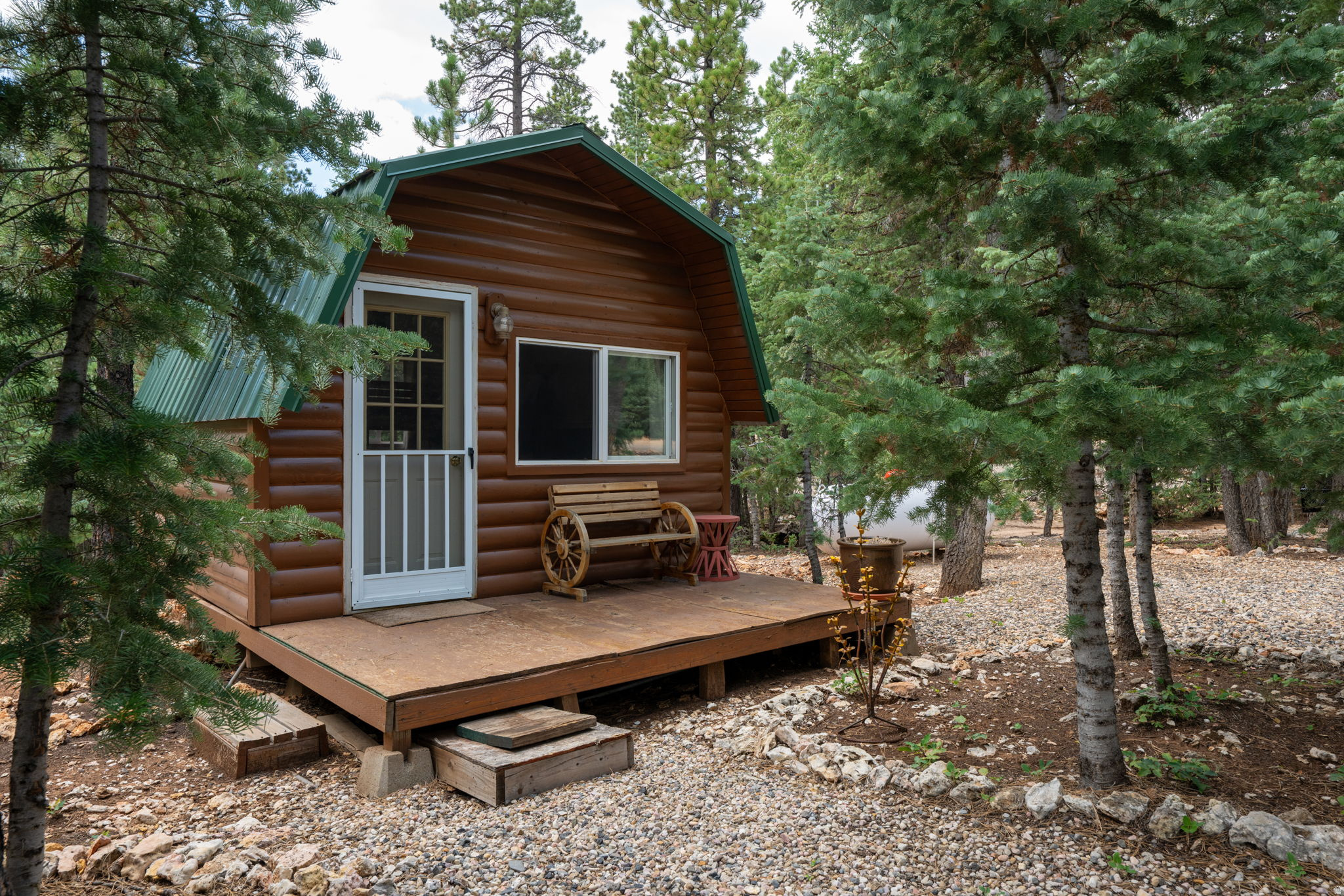 main property photo 29
