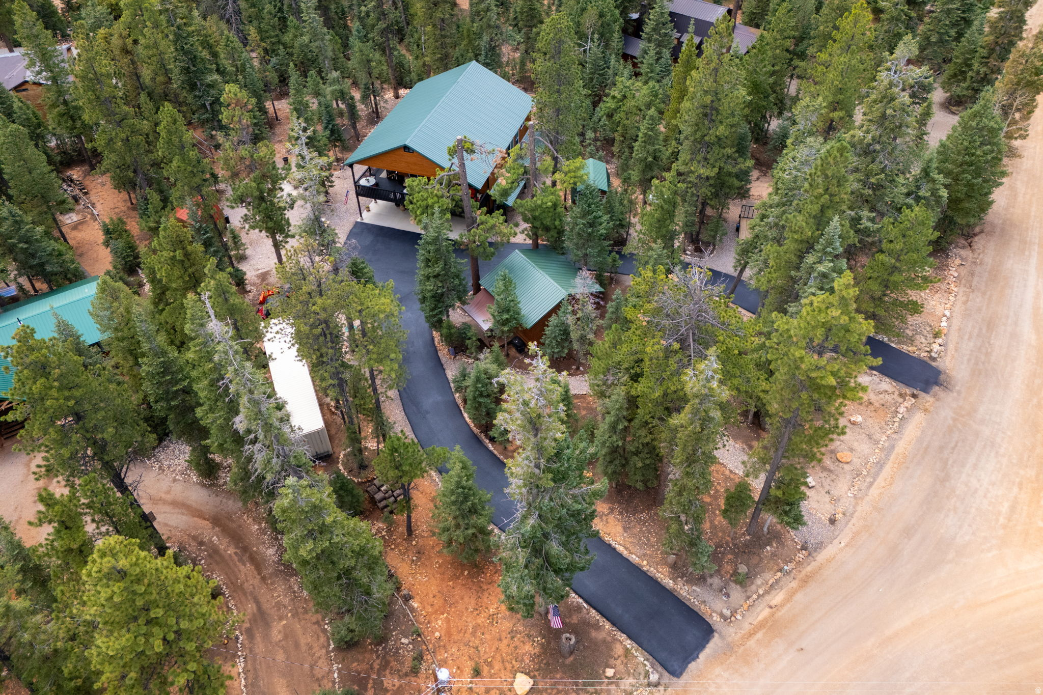 main property photo 31