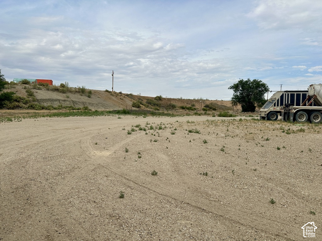 main property photo 10