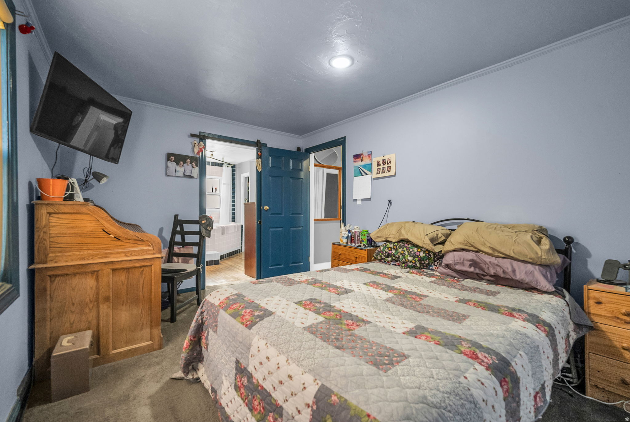 main property photo 9