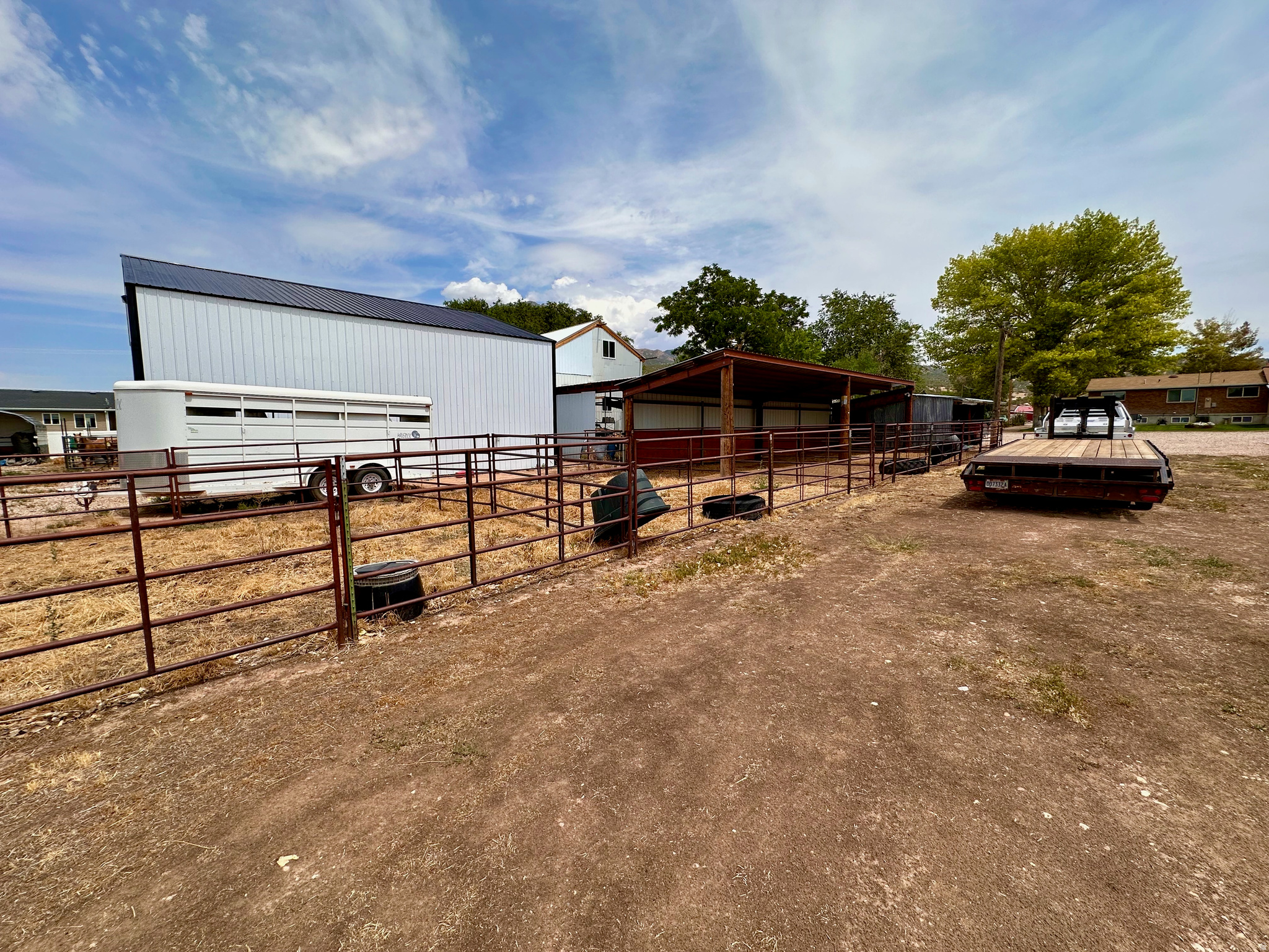 main property photo 20