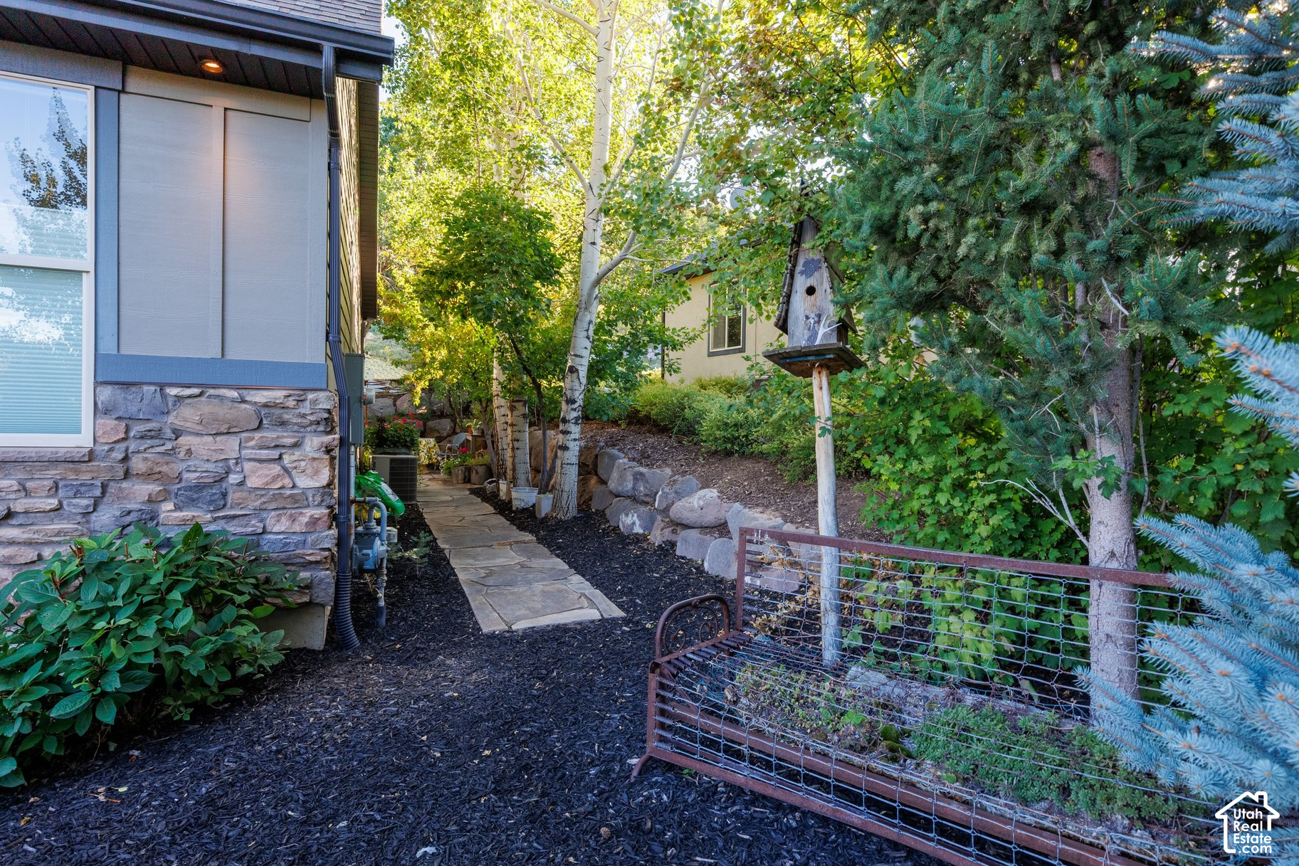 main property photo 110