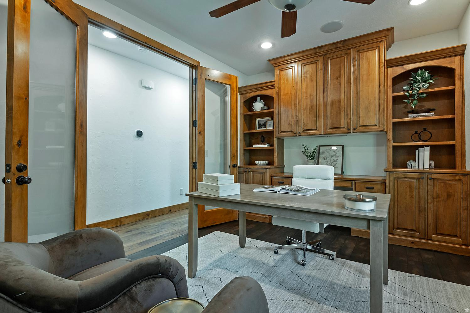 main property photo 50