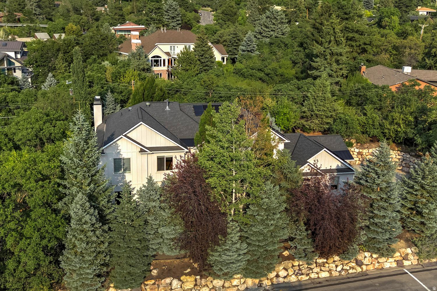 main property photo 88
