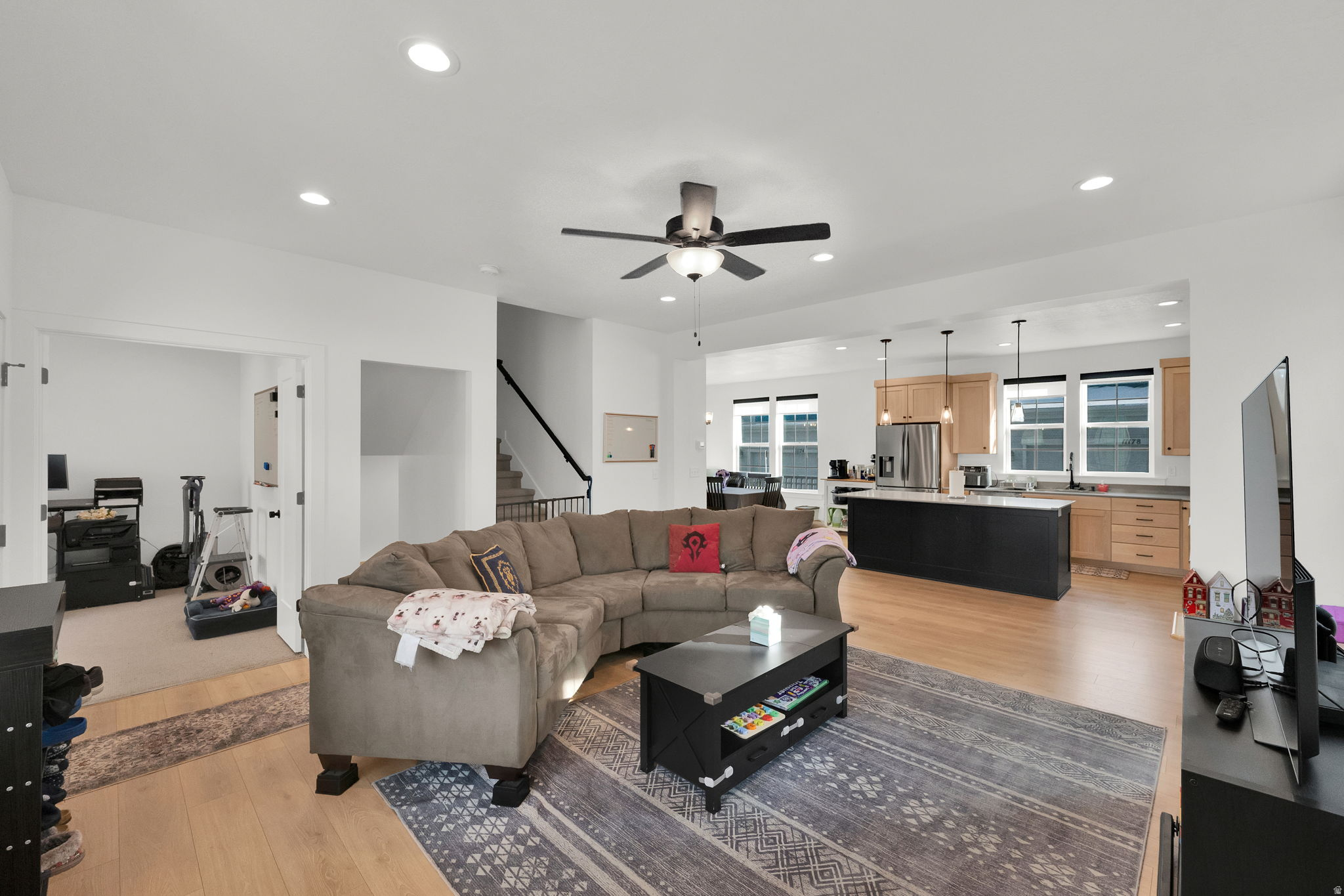 main property photo 7