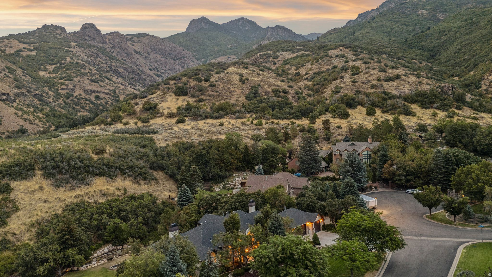 main property photo 50